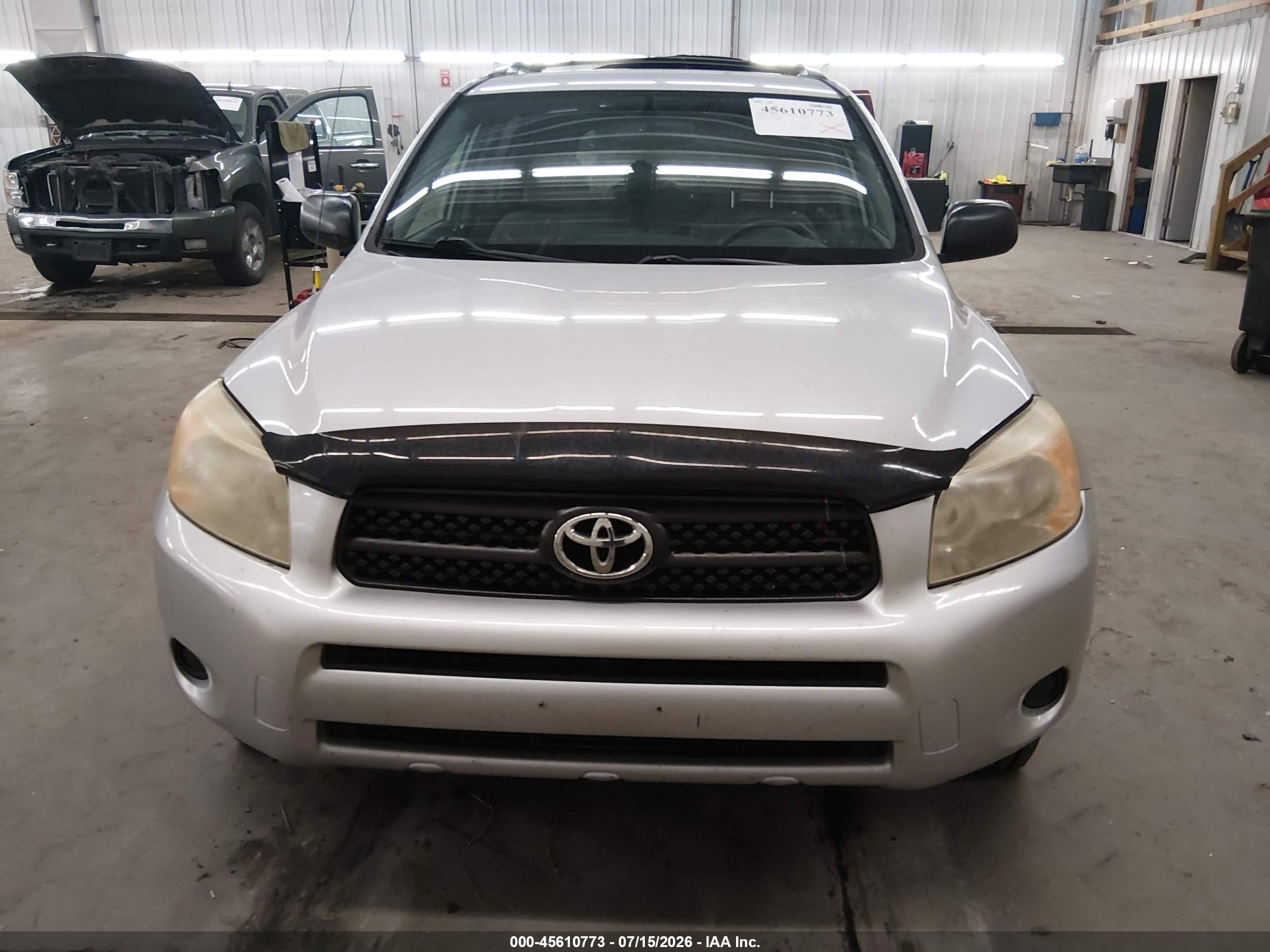 2006 Toyota Rav4   Silver vin: JTMBD33V565040446