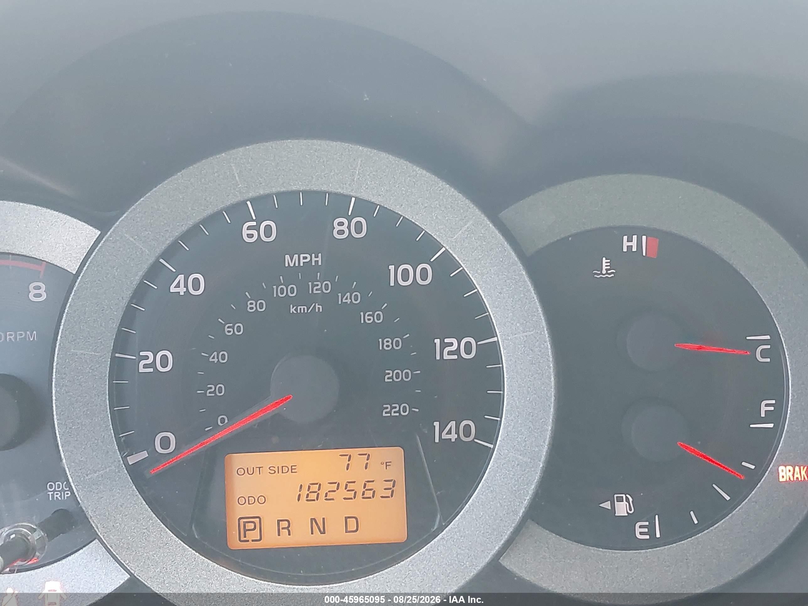2006 Toyota Rav4   White vin: JTMBD33V566009496