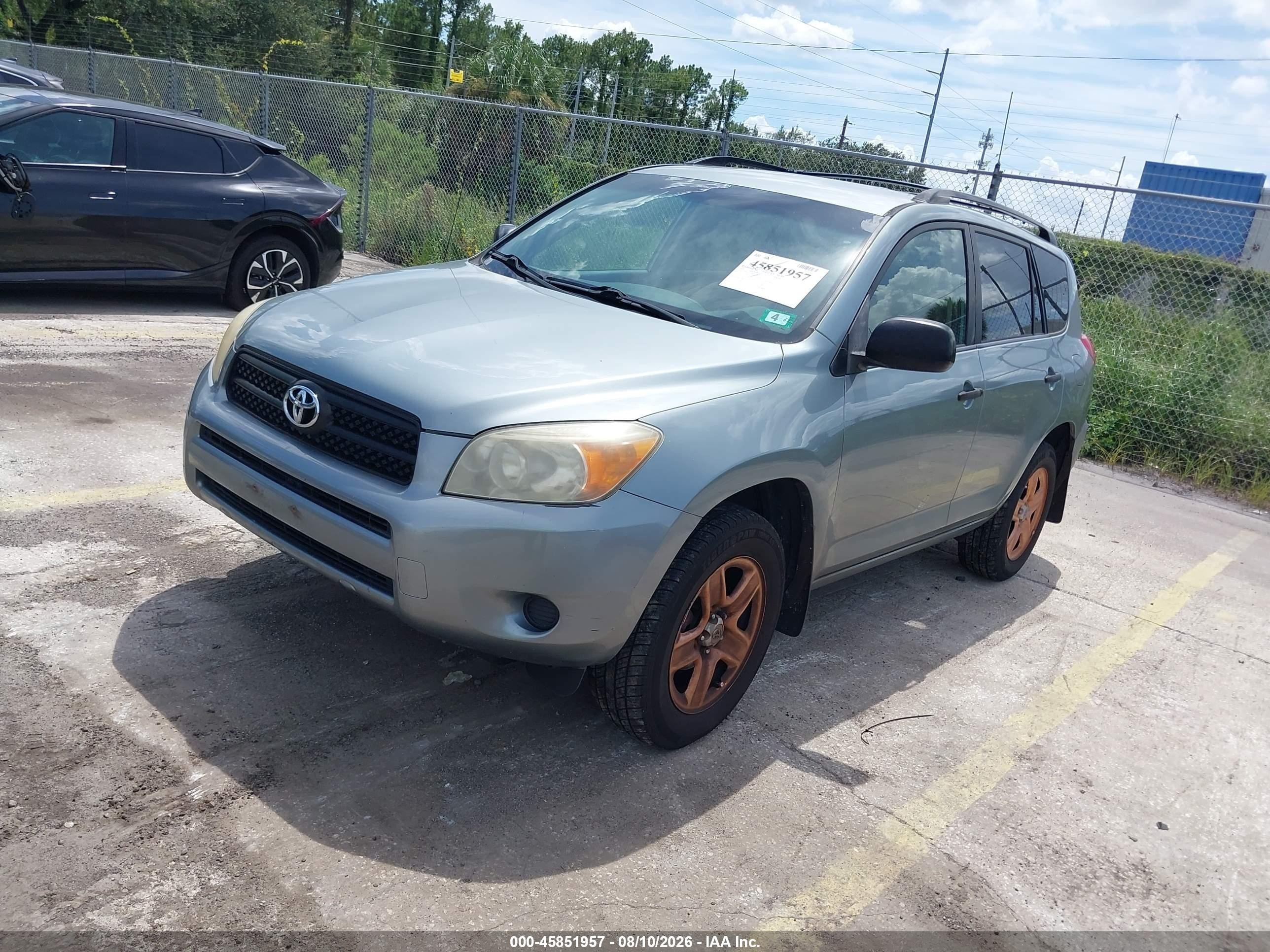 2006 Toyota Rav4   Gray vin: JTMBD33V566022572