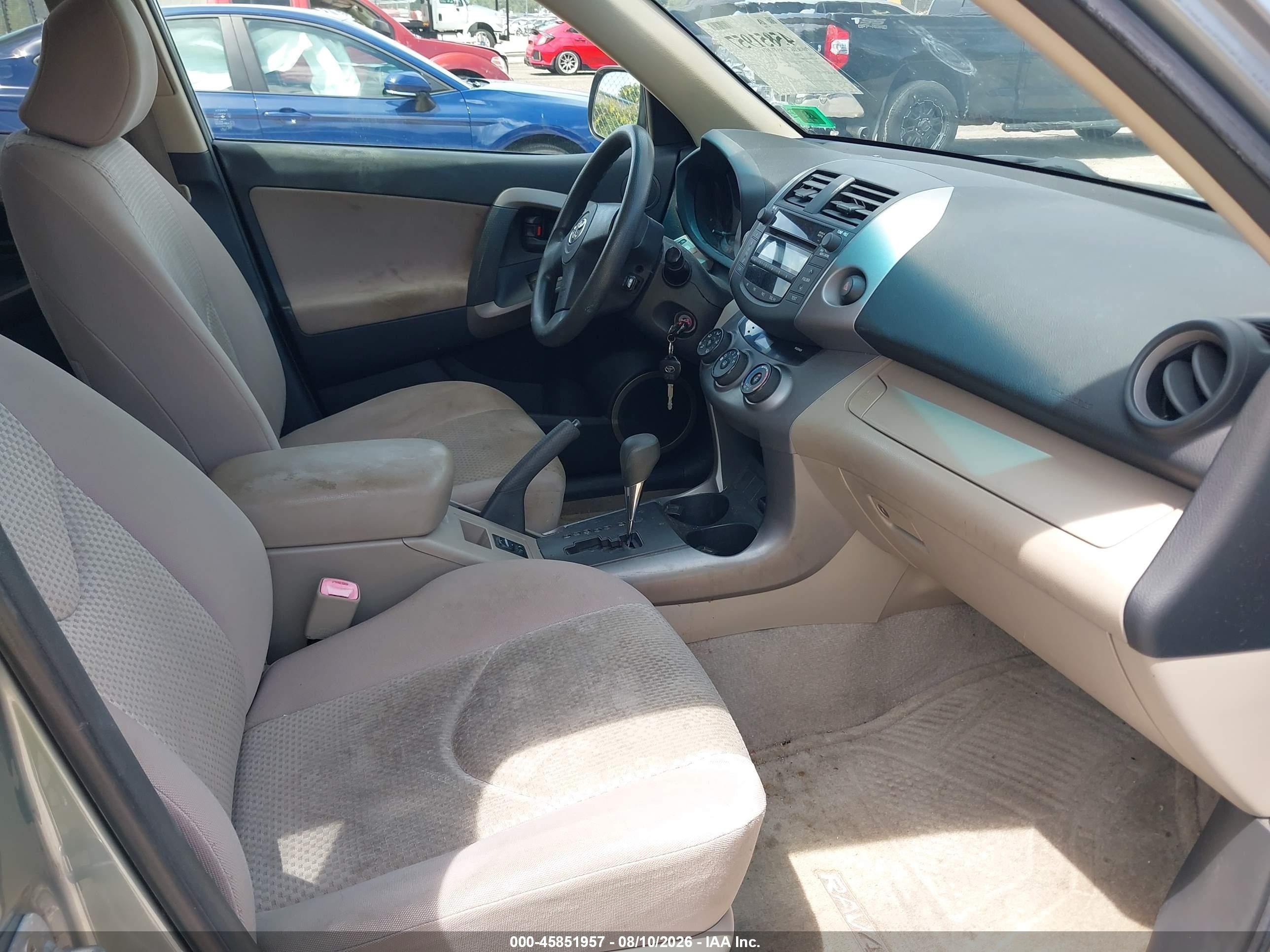 2006 Toyota Rav4   Gray vin: JTMBD33V566022572