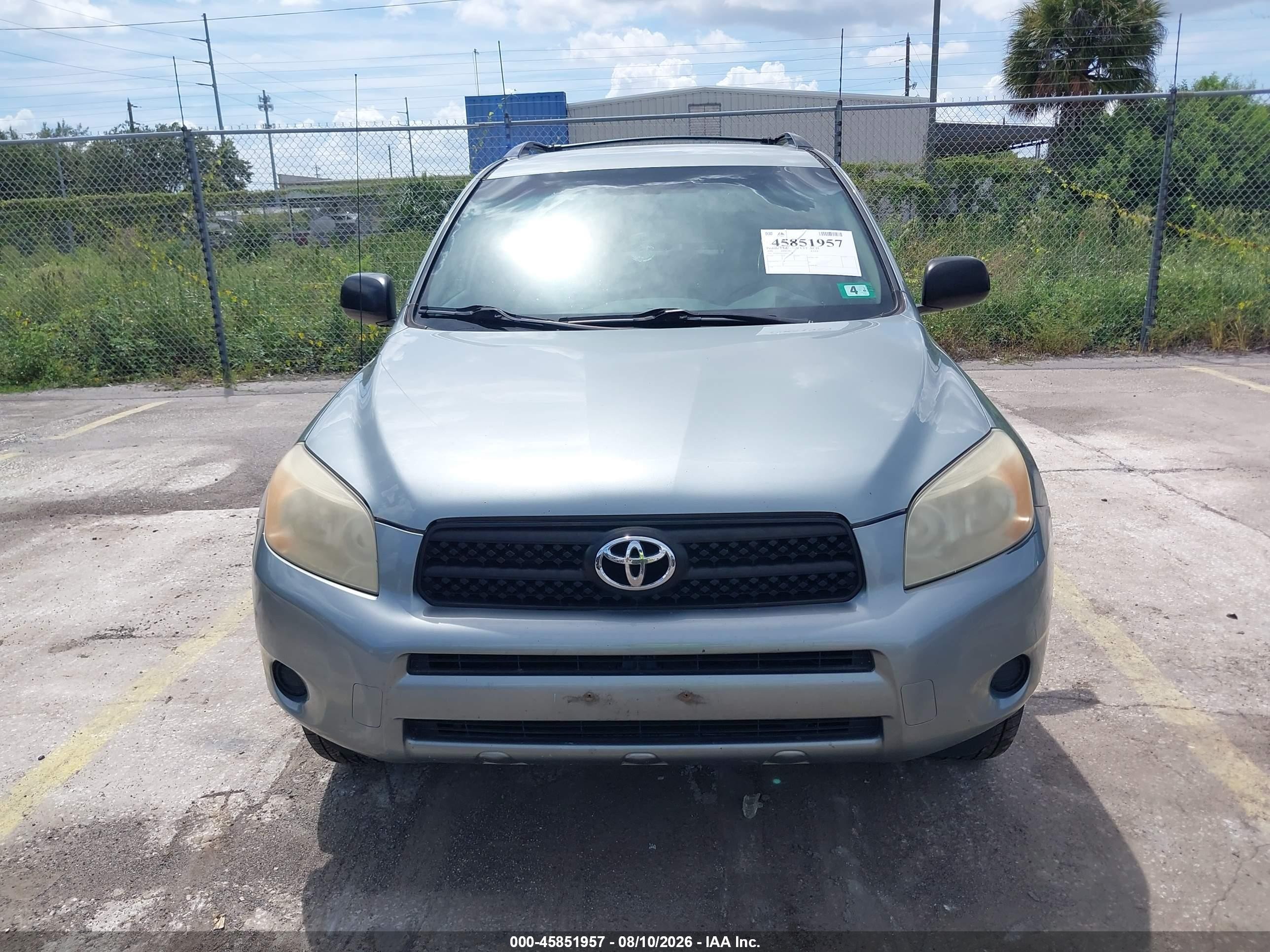 2006 Toyota Rav4   Gray vin: JTMBD33V566022572