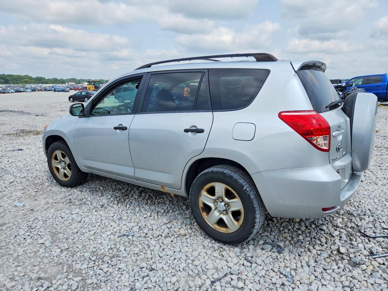 2007 Toyota Rav4 Base Gray vin: JTMBD33V575115678