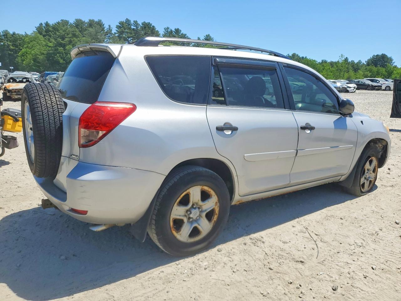 2007 Toyota Rav4 Base Серебряный vin: JTMBD33V576025733