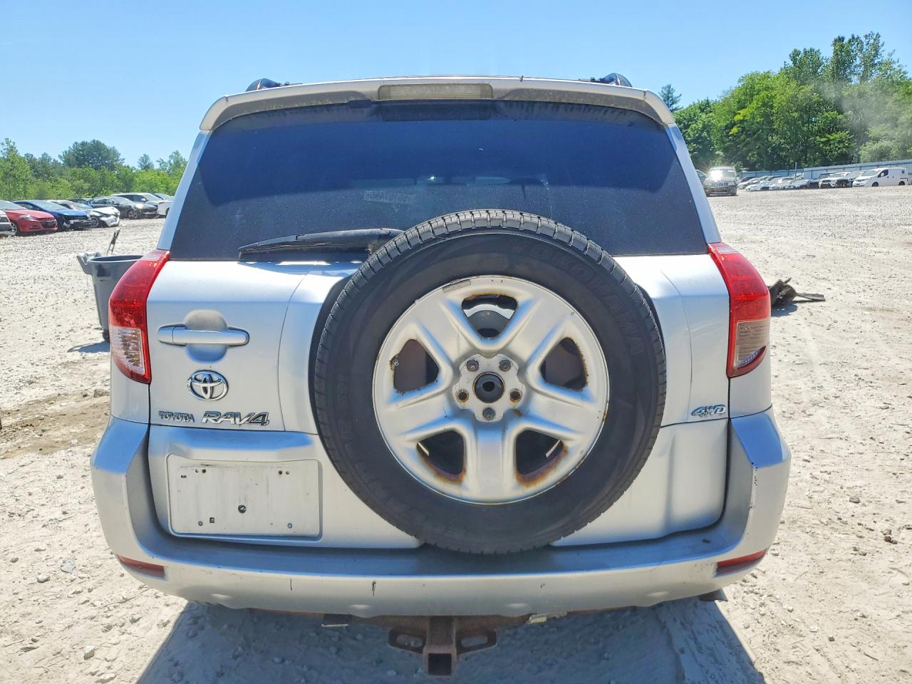 2007 Toyota Rav4 Base Серебряный vin: JTMBD33V576025733