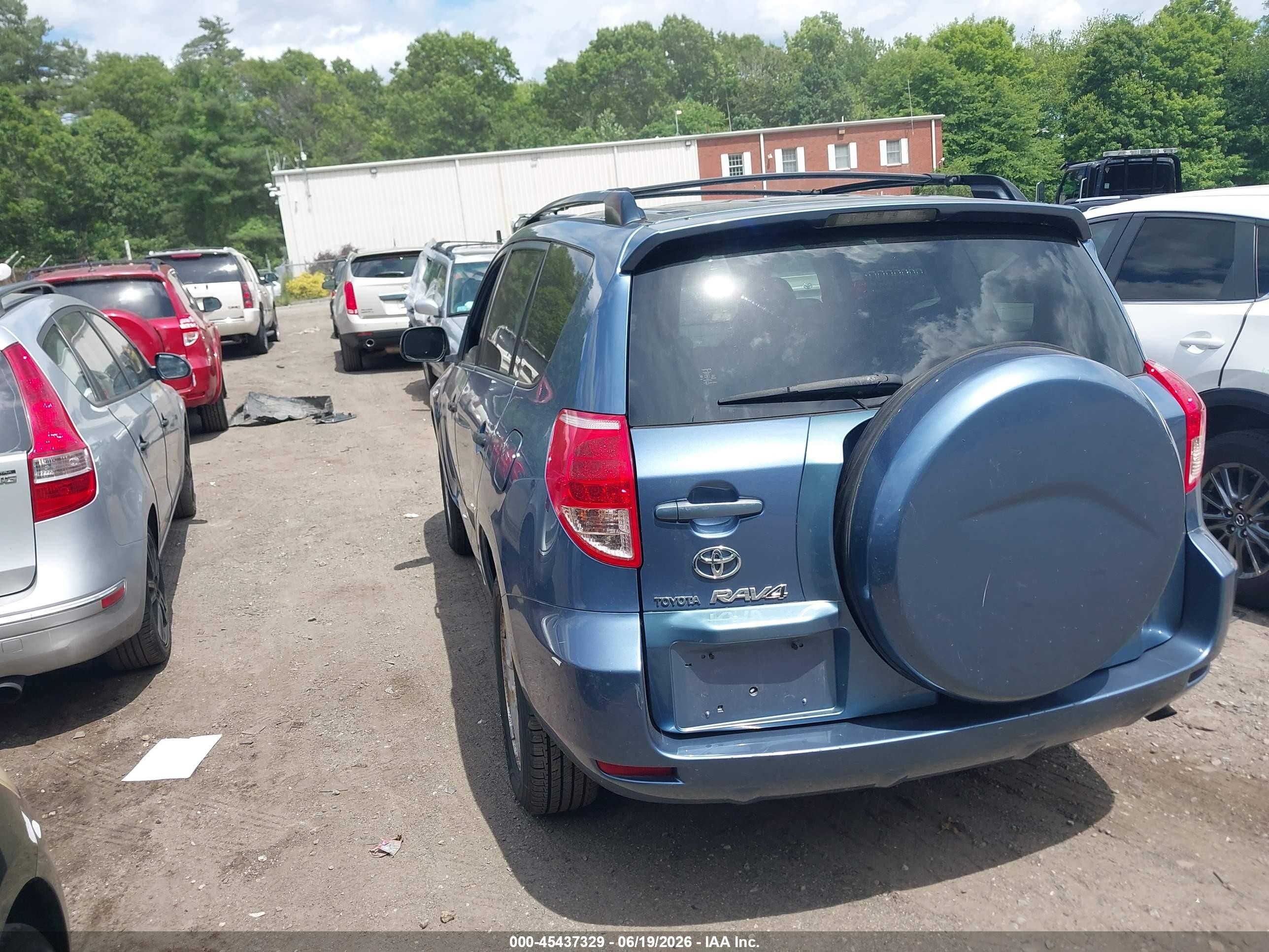 2007 Toyota Rav4 Blue vin: JTMBD33V576045304