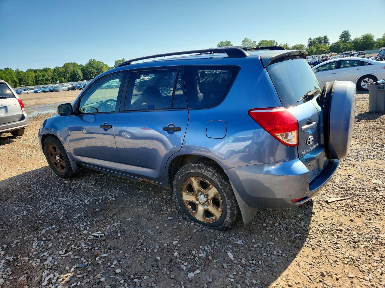 2008 Toyota Rav4 Base Blue vin: JTMBD33V585143823