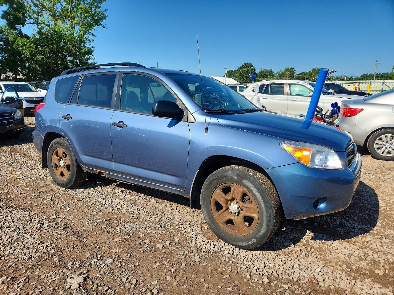 2008 Toyota Rav4 Base Blue vin: JTMBD33V585143823