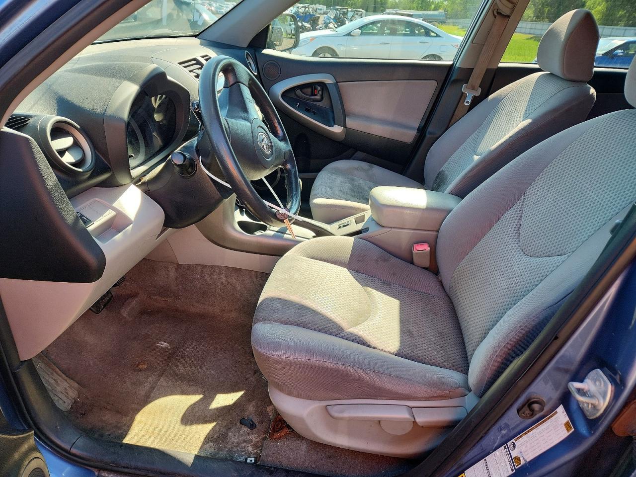 2008 Toyota Rav4 Base Blue vin: JTMBD33V585143823