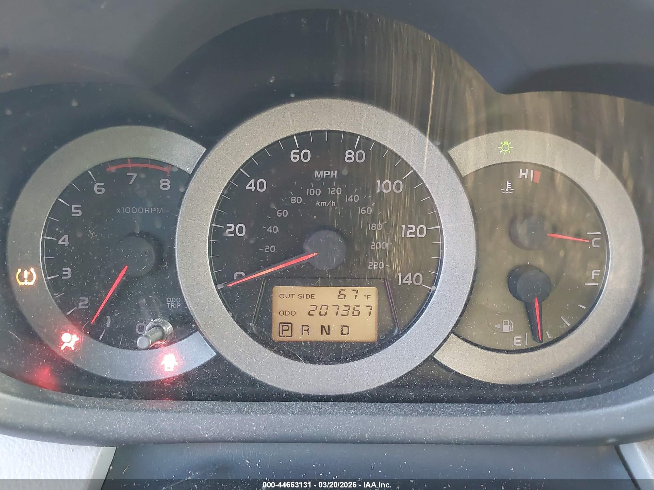 2008 Toyota Rav4 Red vin: JTMBD33V586060354
