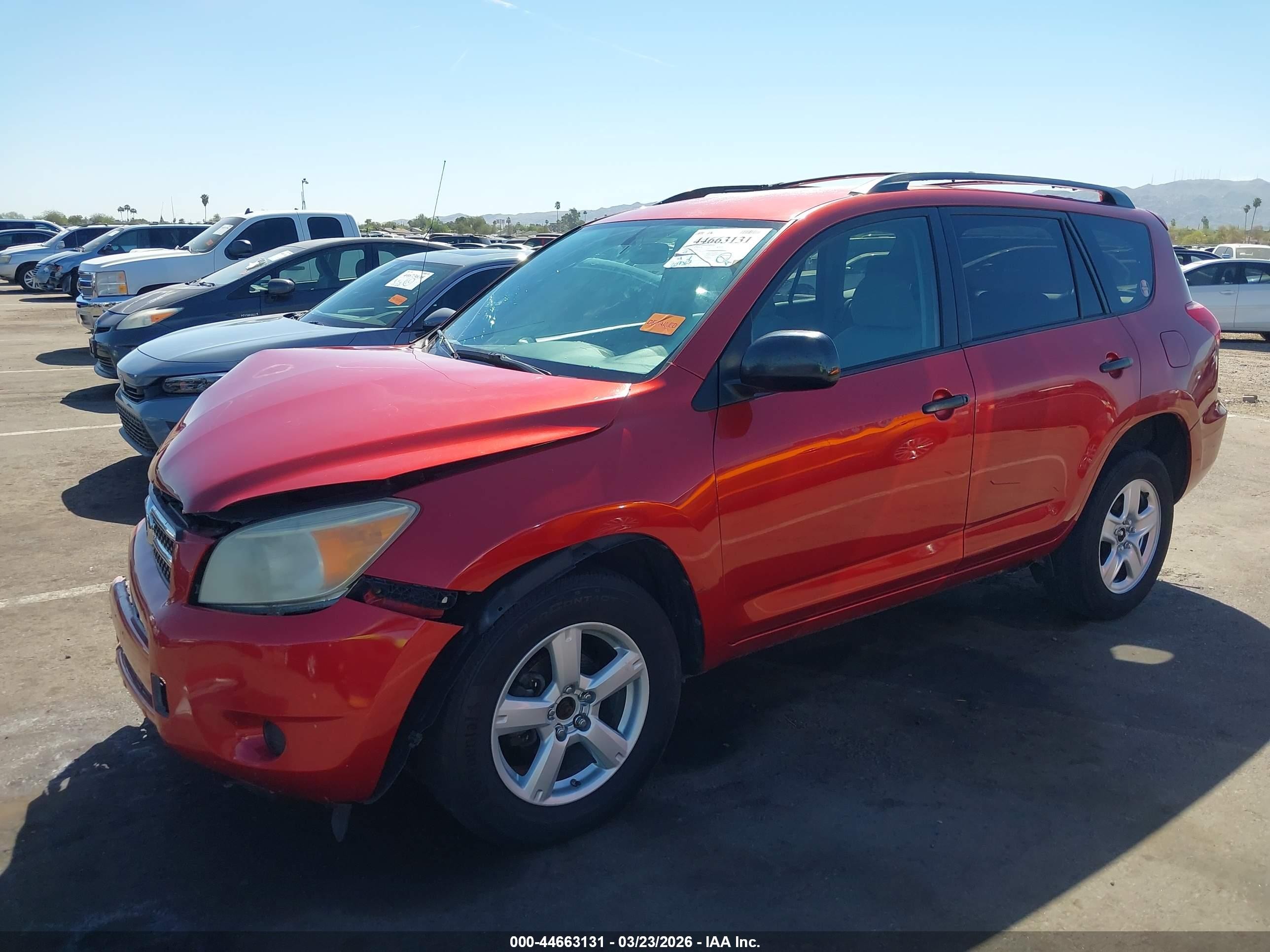 2008 Toyota Rav4 Red vin: JTMBD33V586060354