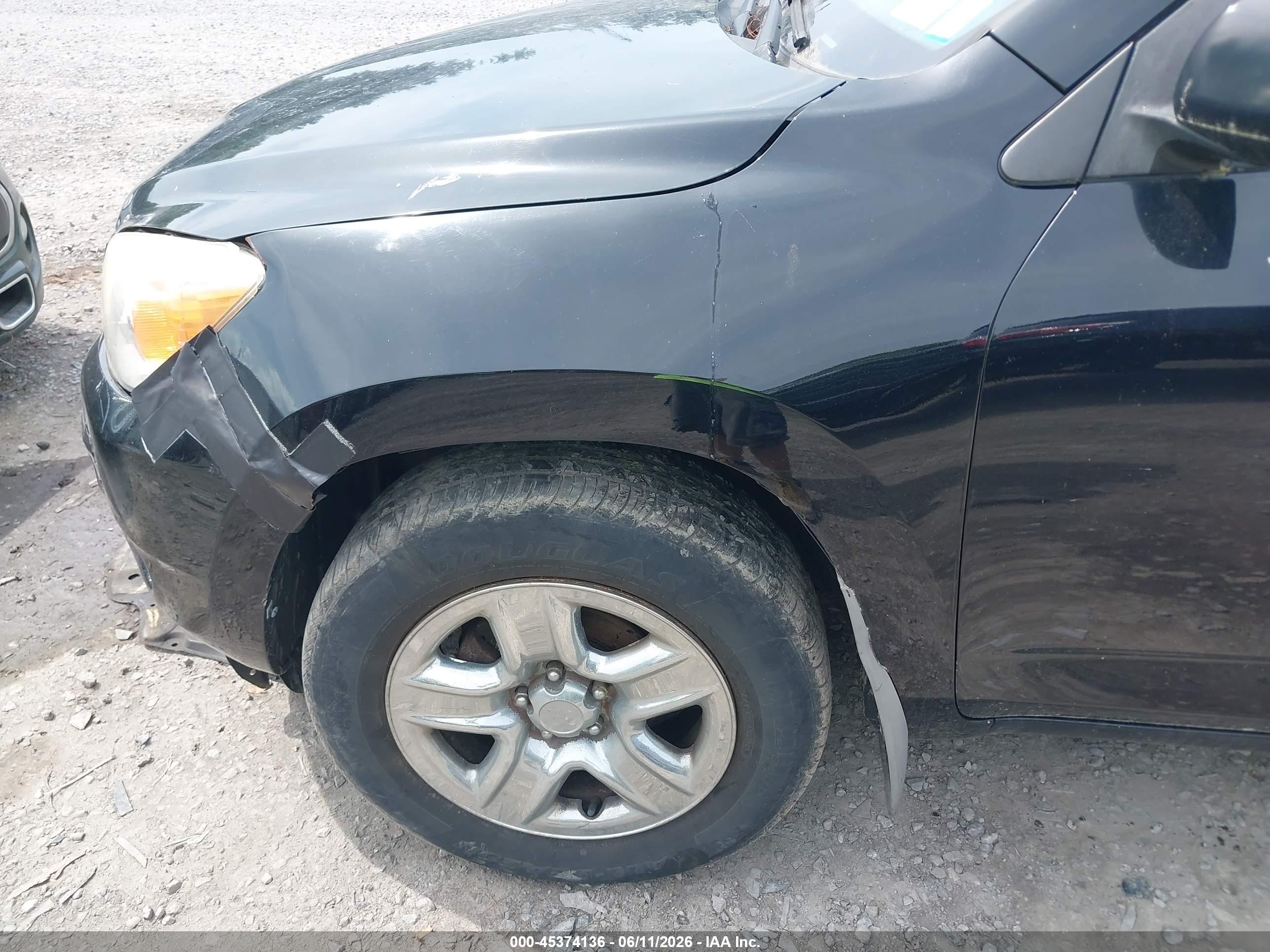 2008 Toyota Rav4   Черный vin: JTMBD33V586061469