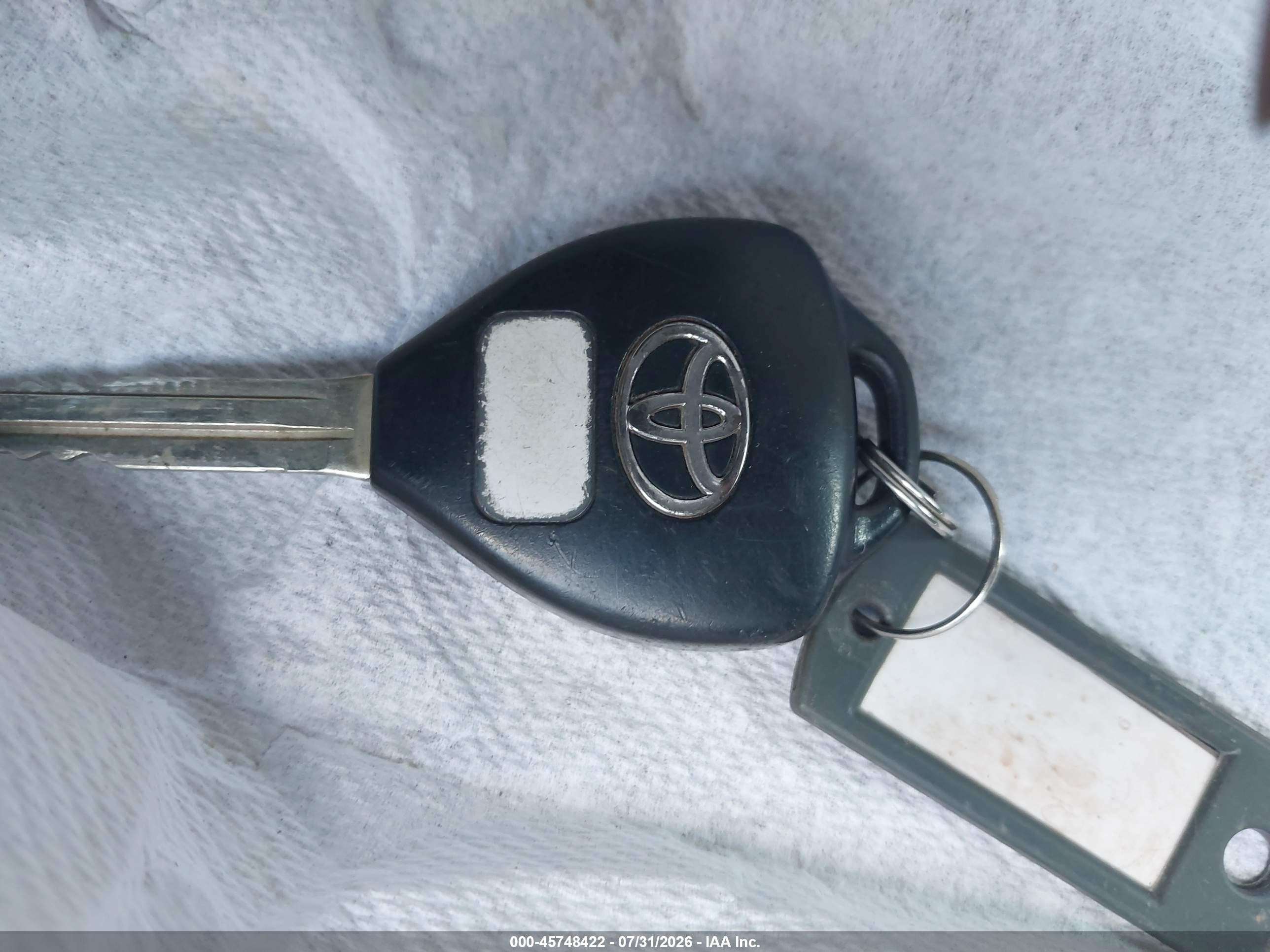 2008 Toyota Rav4   Gray vin: JTMBD33V586065361