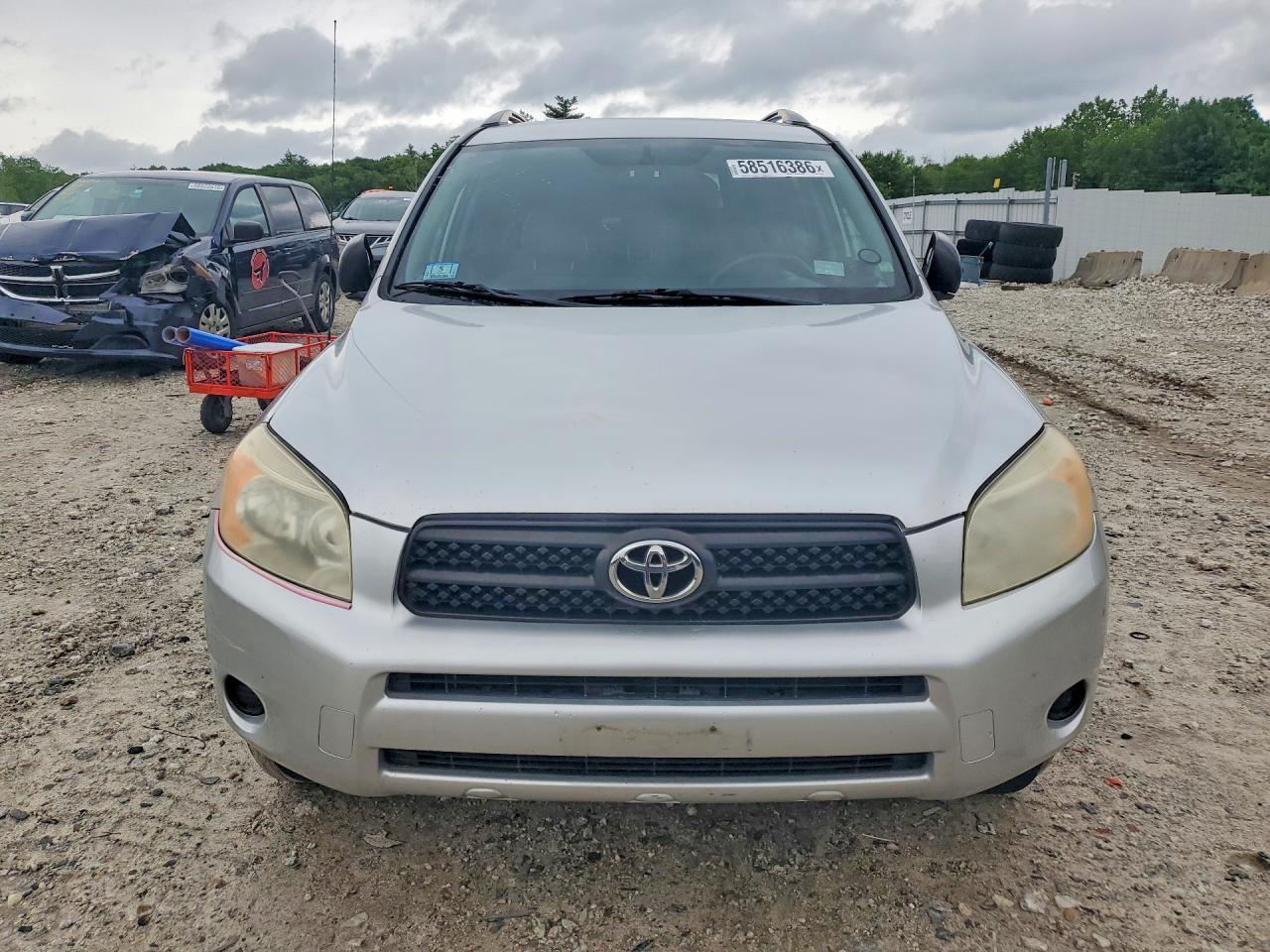 2006 Toyota Rav4 Base Silver vin: JTMBD33V666010379