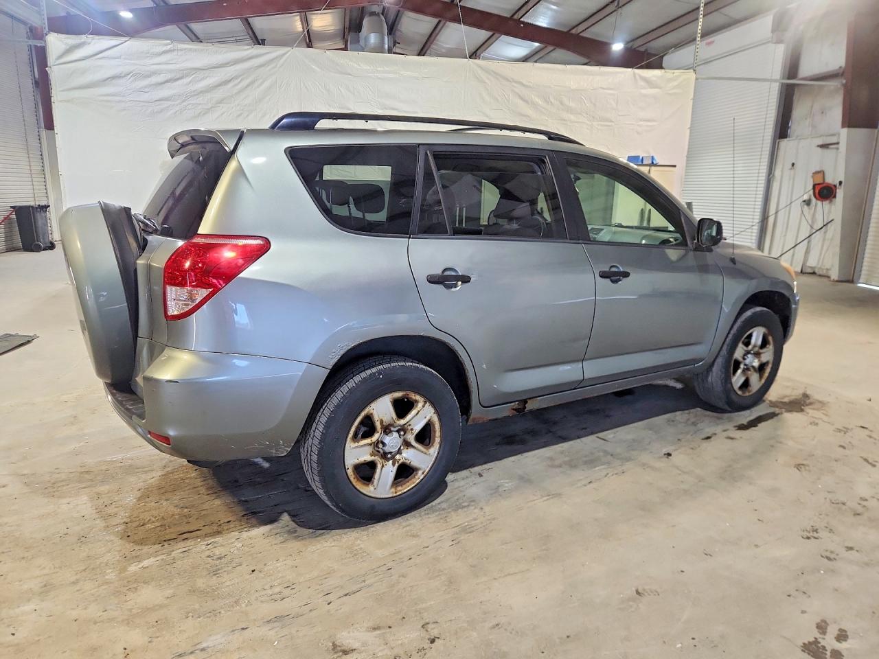 2006 Toyota Rav4 Base Gray vin: JTMBD33V666014612