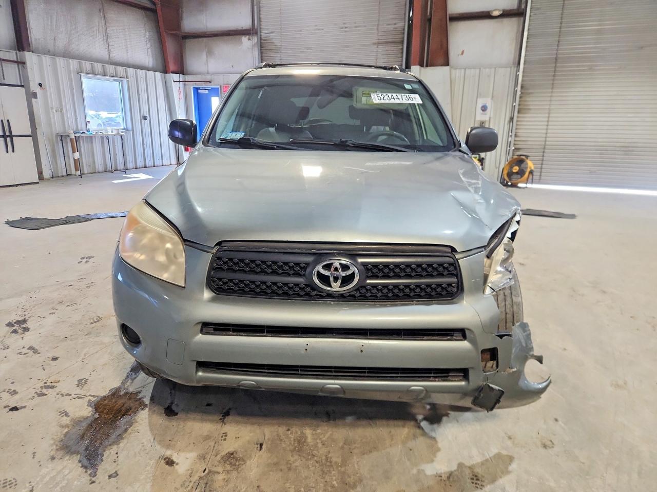 2006 Toyota Rav4 Base Gray vin: JTMBD33V666014612
