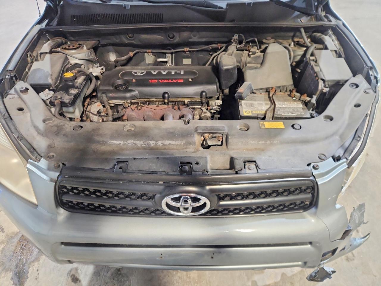 2006 Toyota Rav4 Base Gray vin: JTMBD33V666014612