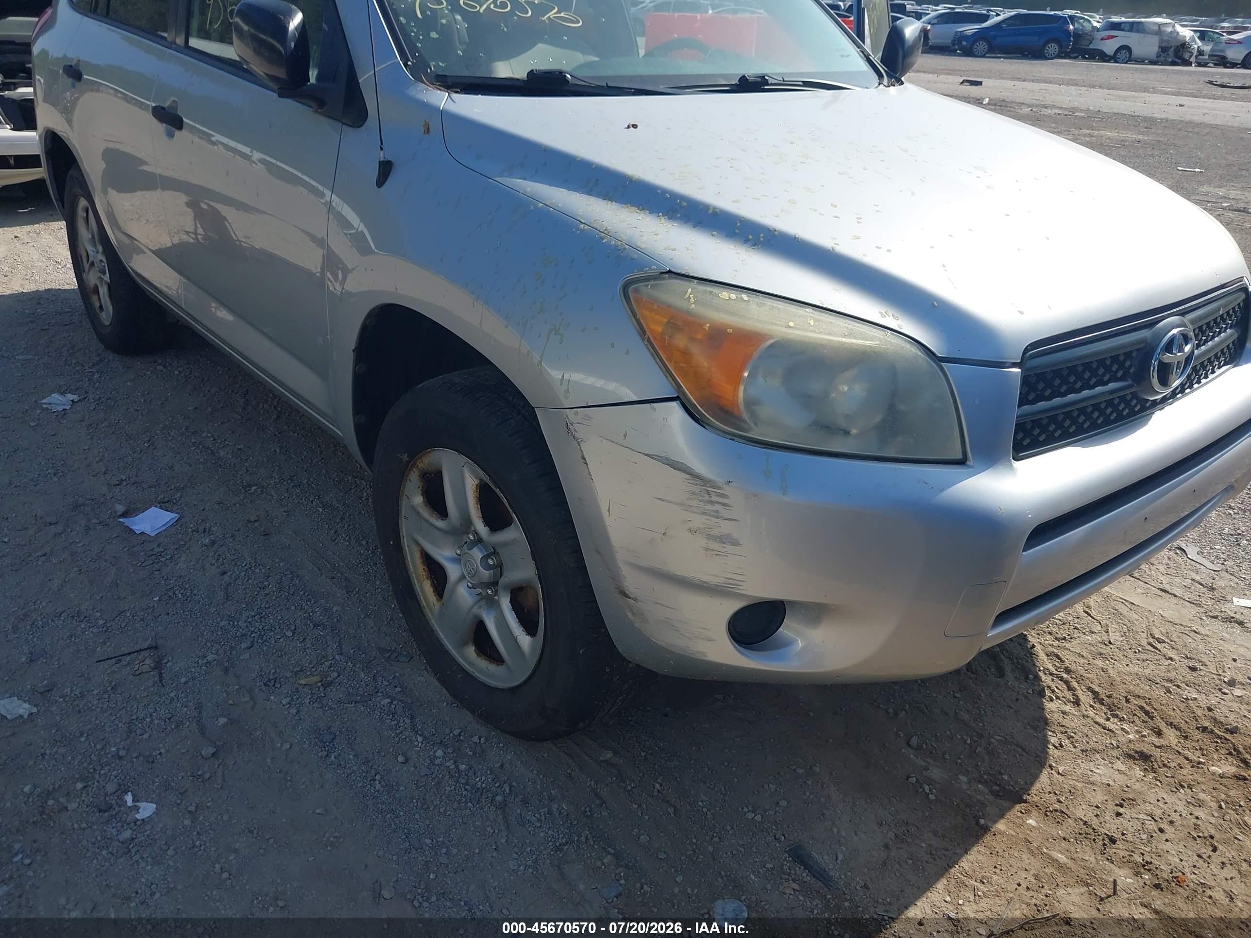 2007 Toyota Rav4   Silver vin: JTMBD33V675058262