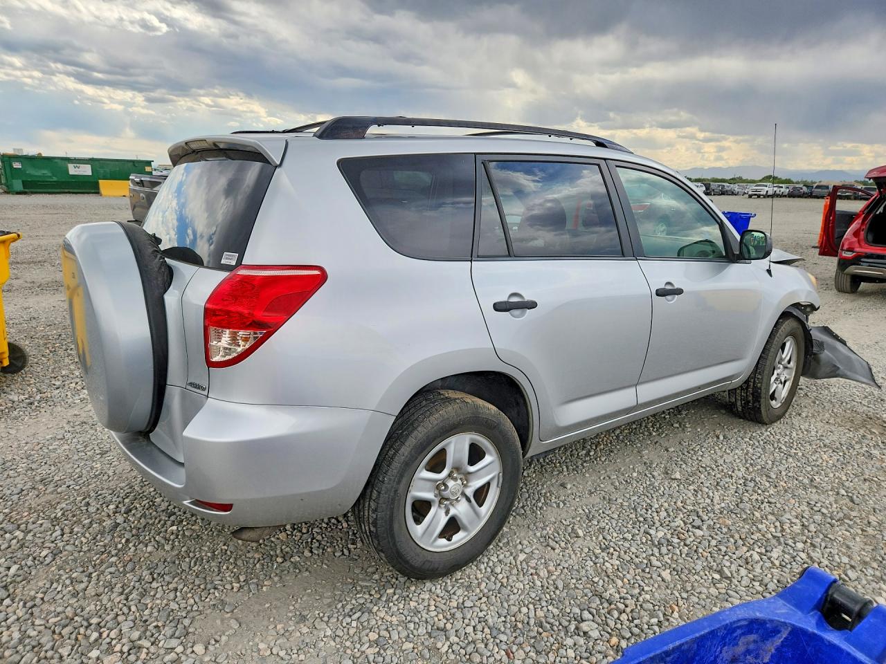 2007 Toyota Rav4 Base Silver vin: JTMBD33V676035381