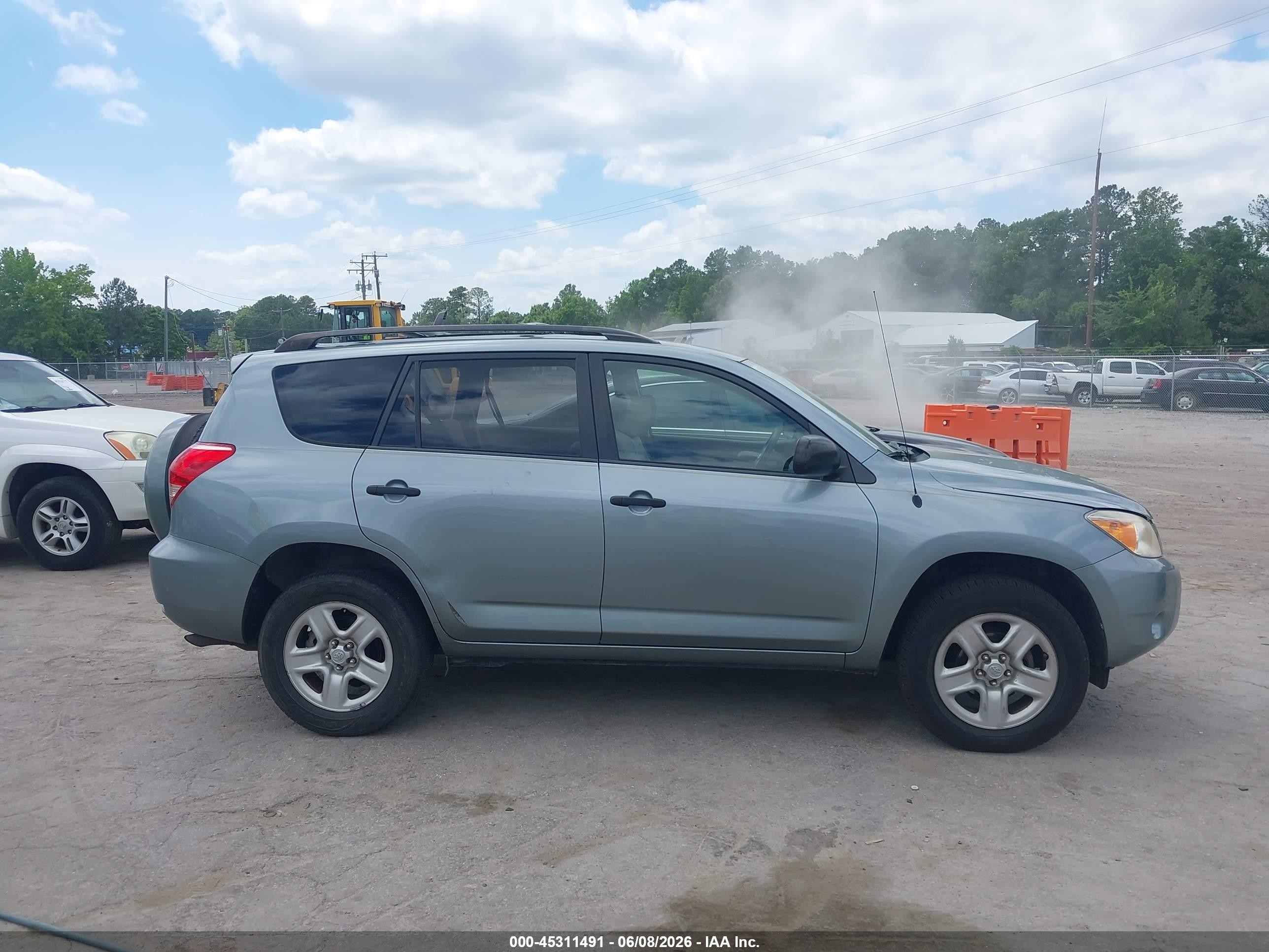 2007 Toyota Rav4   Light Blue vin: JTMBD33V676049071