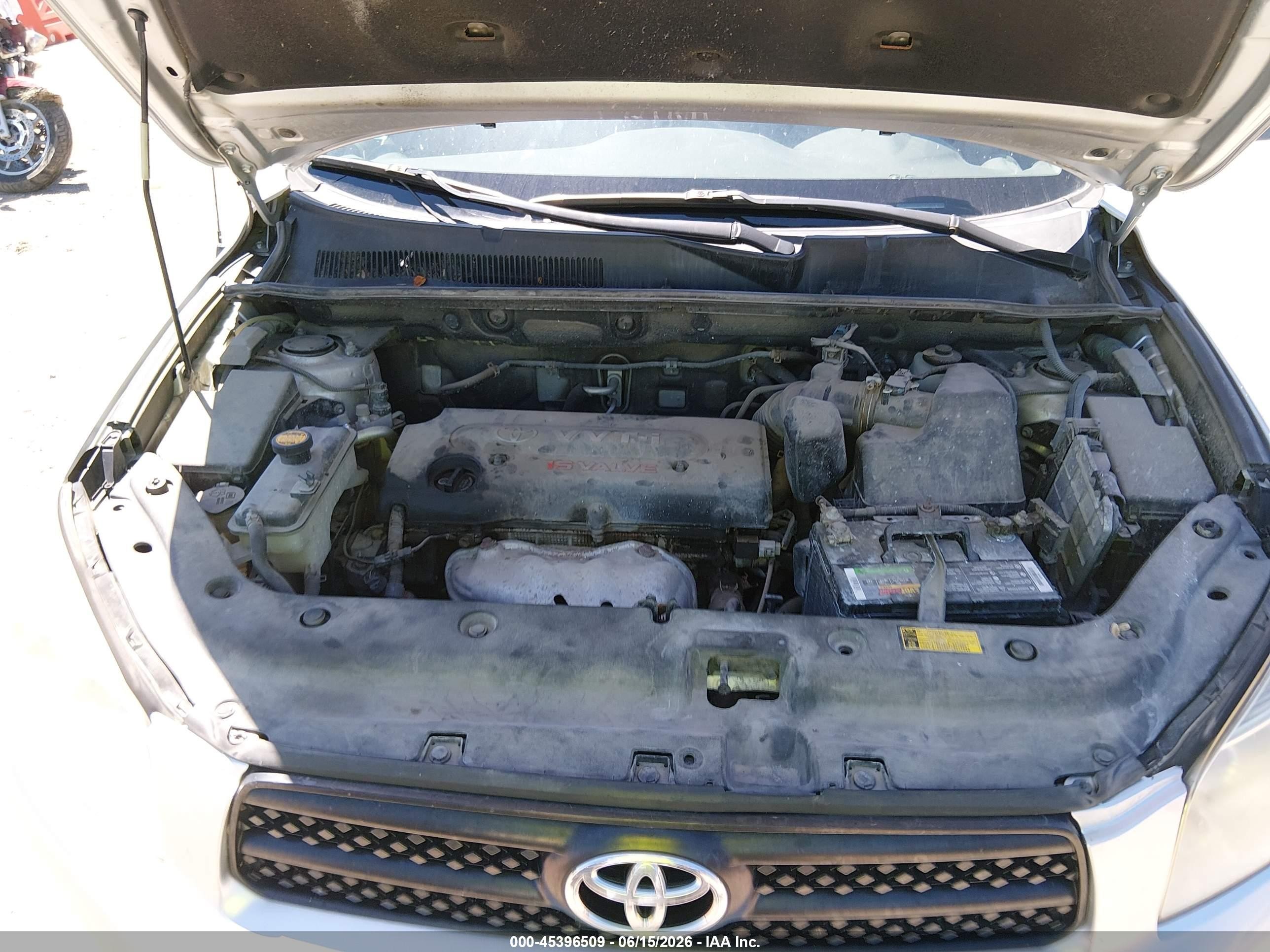 2007 Toyota Rav4   Silver vin: JTMBD33V676050852