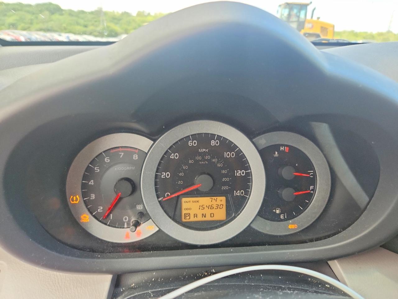 2007 Toyota Rav4 Base Red vin: JTMBD33V676053329