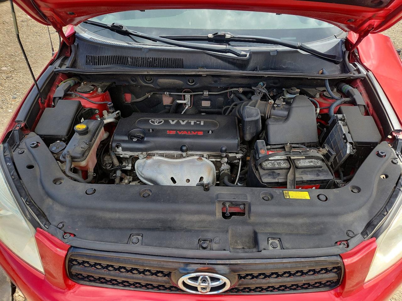 2007 Toyota Rav4 Base Red vin: JTMBD33V676053329