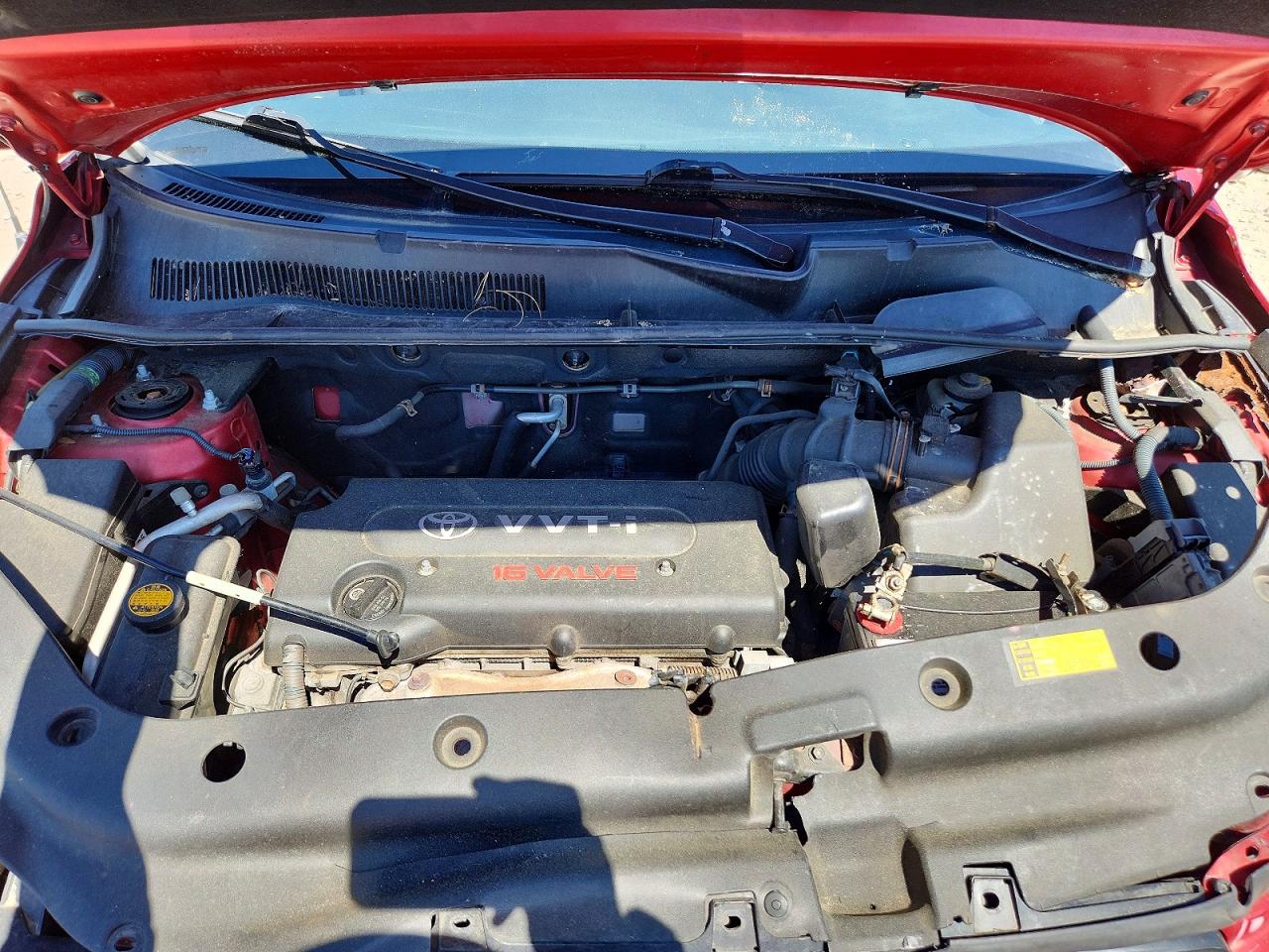 2008 Toyota Rav4 Base Red vin: JTMBD33V685148772