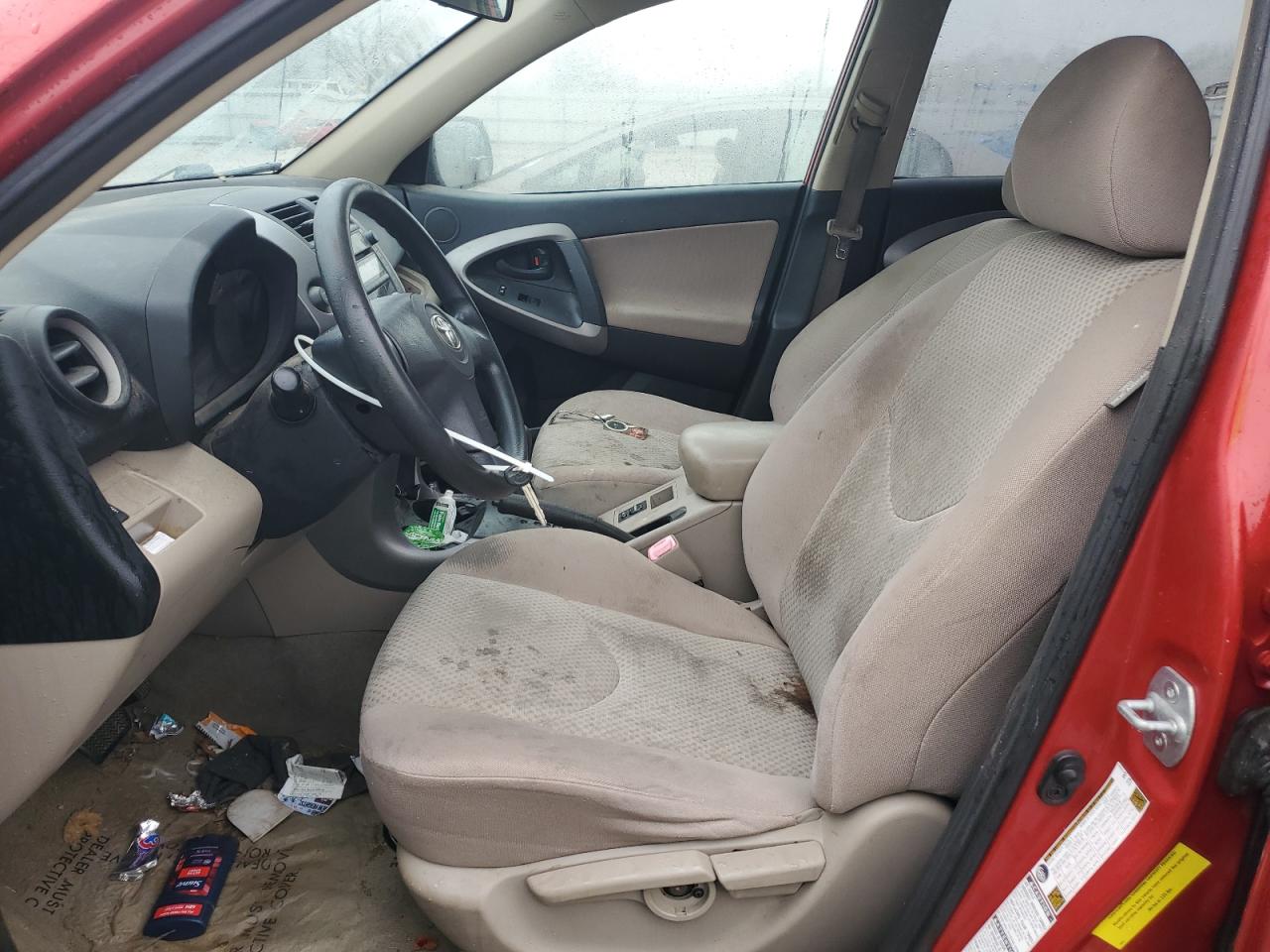 2008 Toyota Rav4 Base Red vin: JTMBD33V685211904