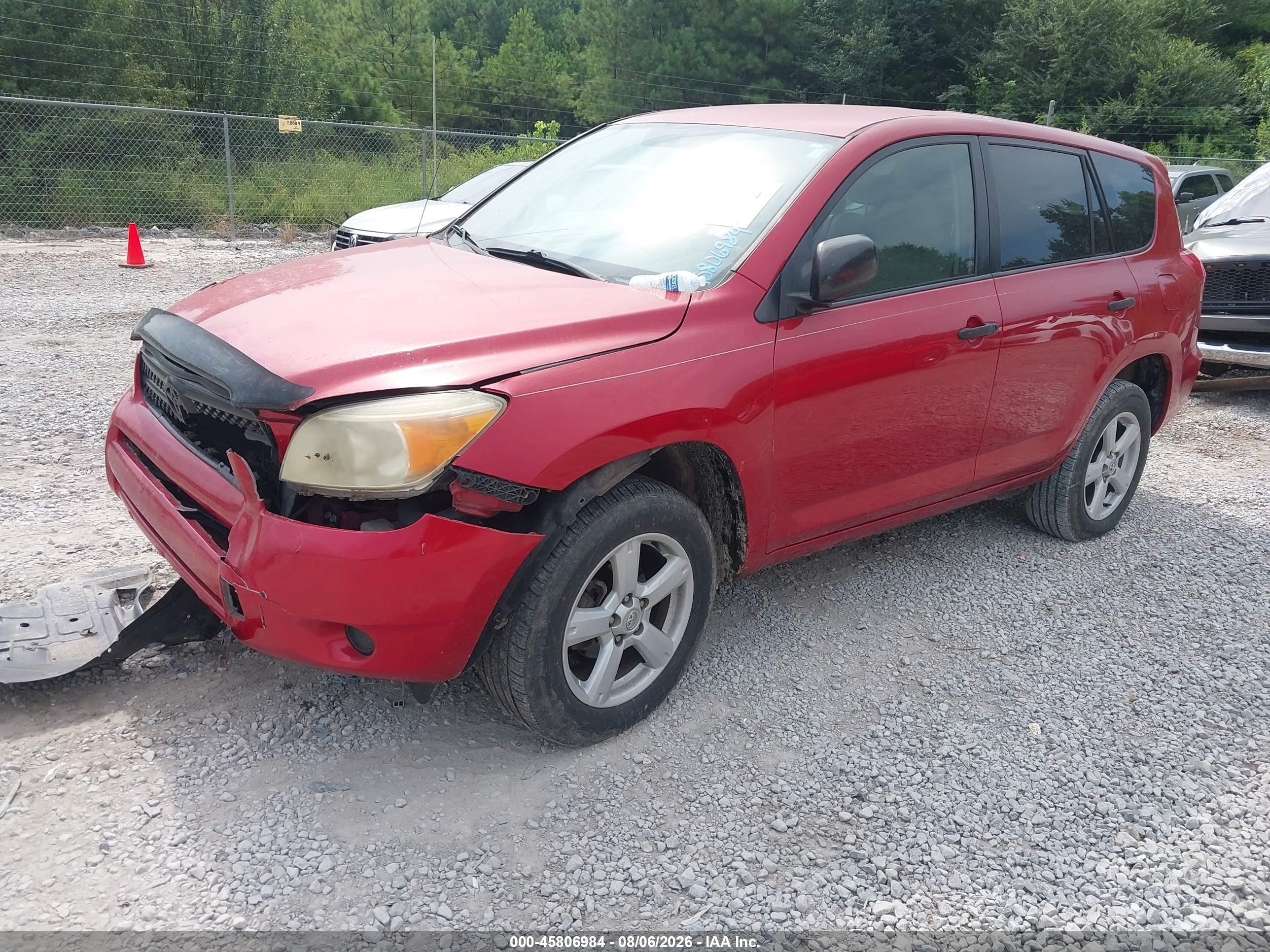 2008 Toyota Rav4   Red vin: JTMBD33V686077065