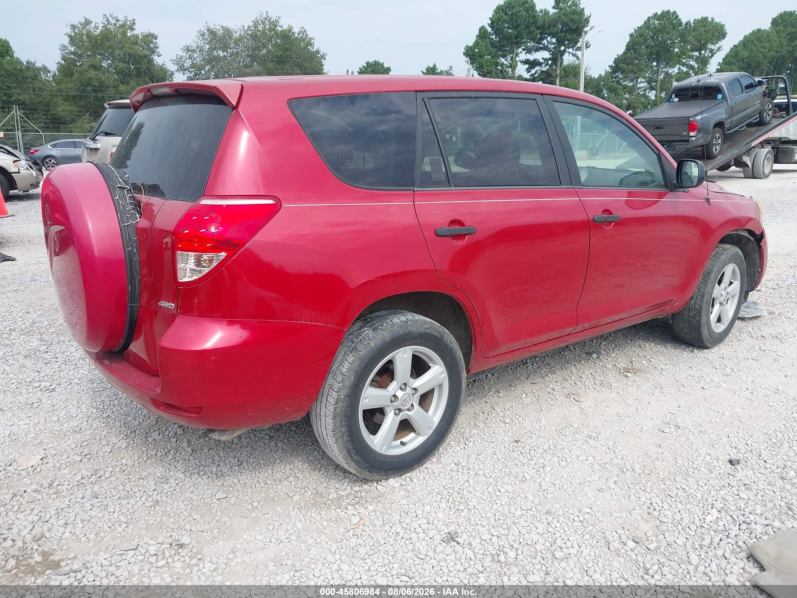2008 Toyota Rav4   Red vin: JTMBD33V686077065