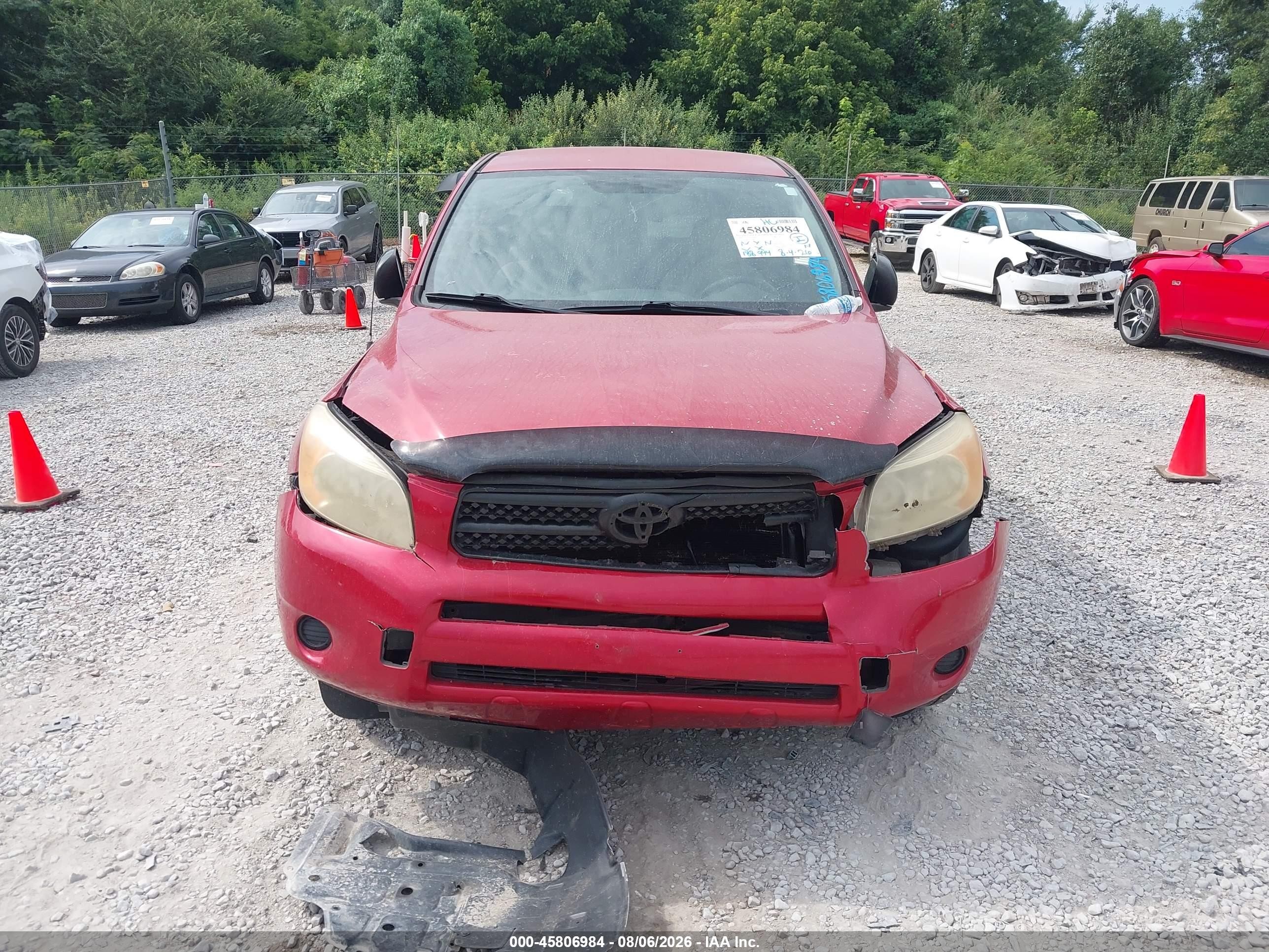 2008 Toyota Rav4   Red vin: JTMBD33V686077065