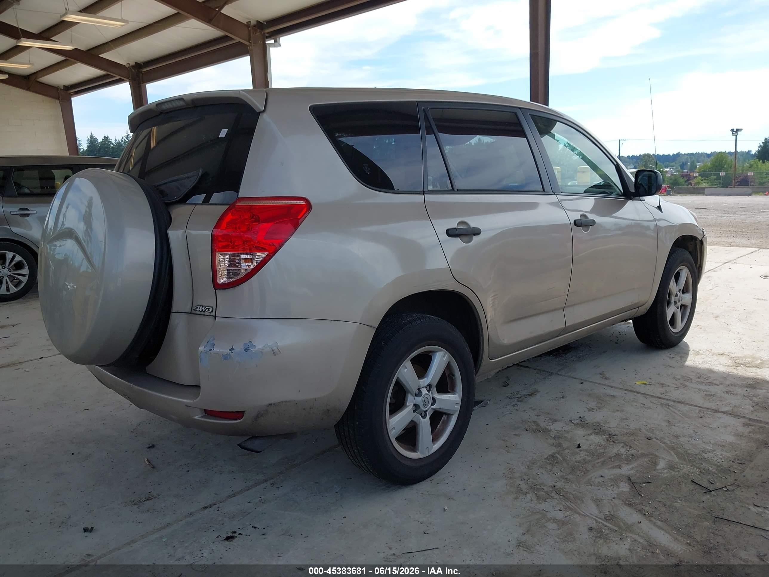2008 Toyota Rav4   Beige vin: JTMBD33V686083402
