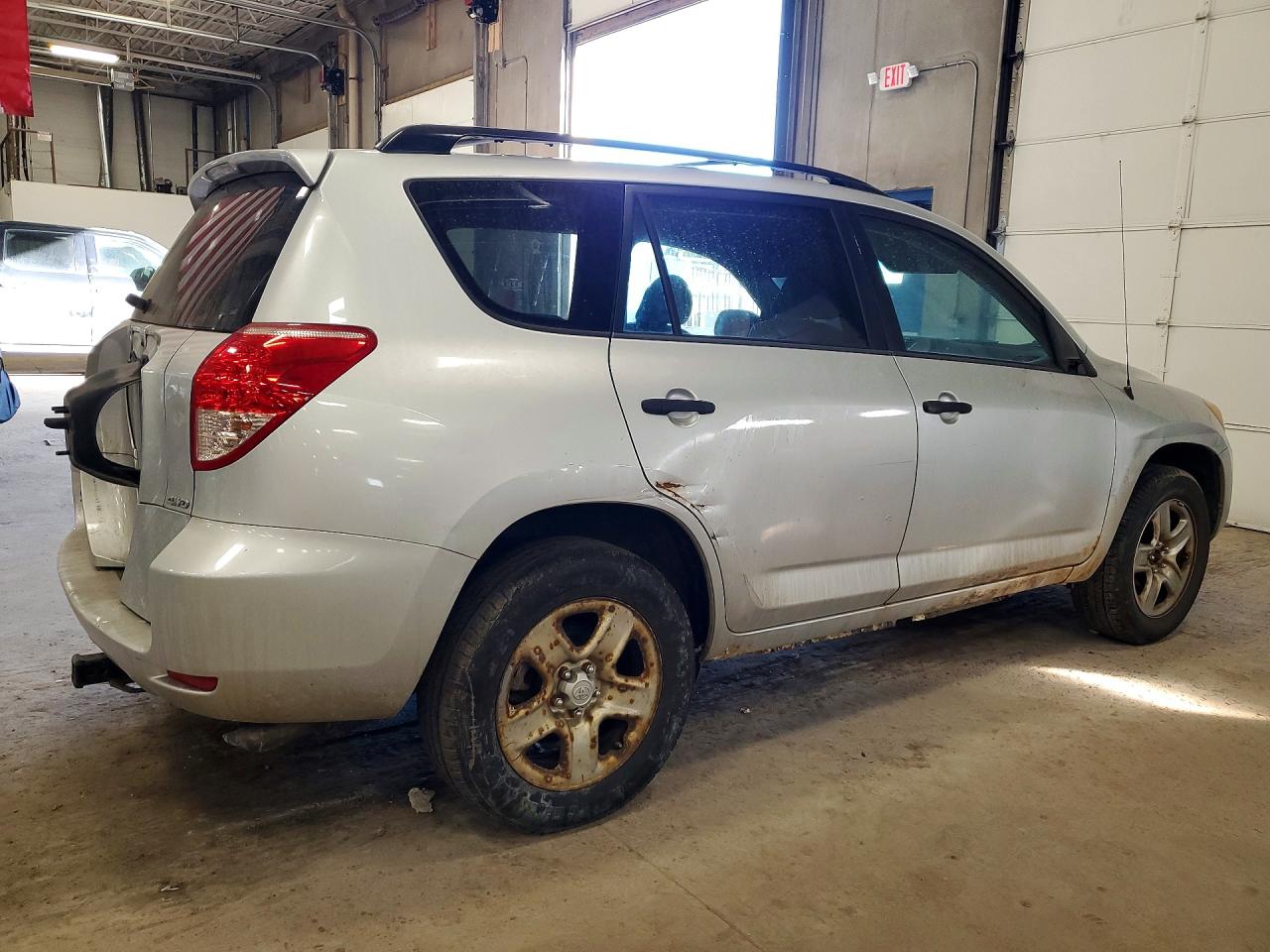 2006 Toyota Rav4 Серебряный vin: JTMBD33V765046281