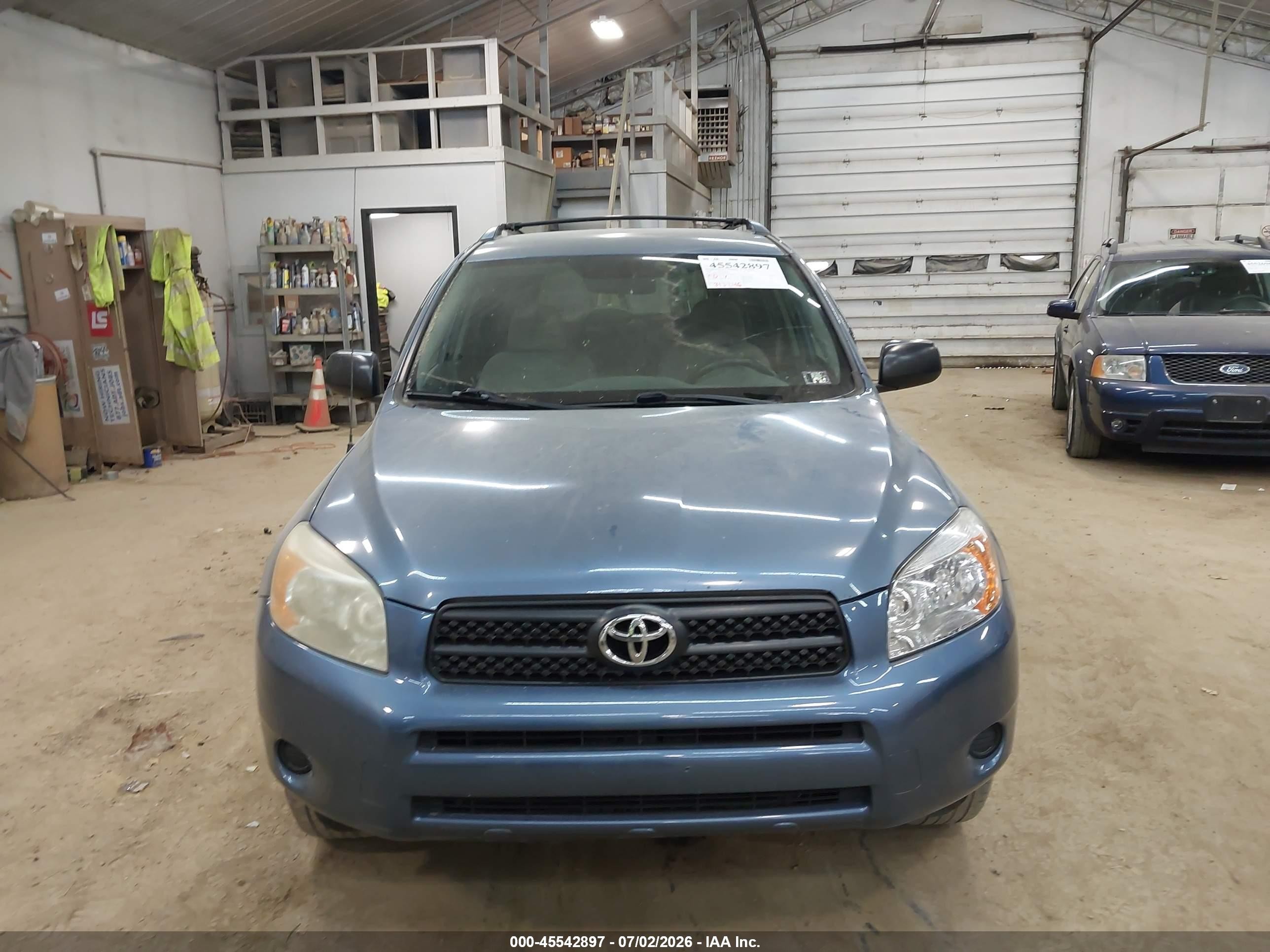 2006 Toyota Rav4   Blue vin: JTMBD33V766008754