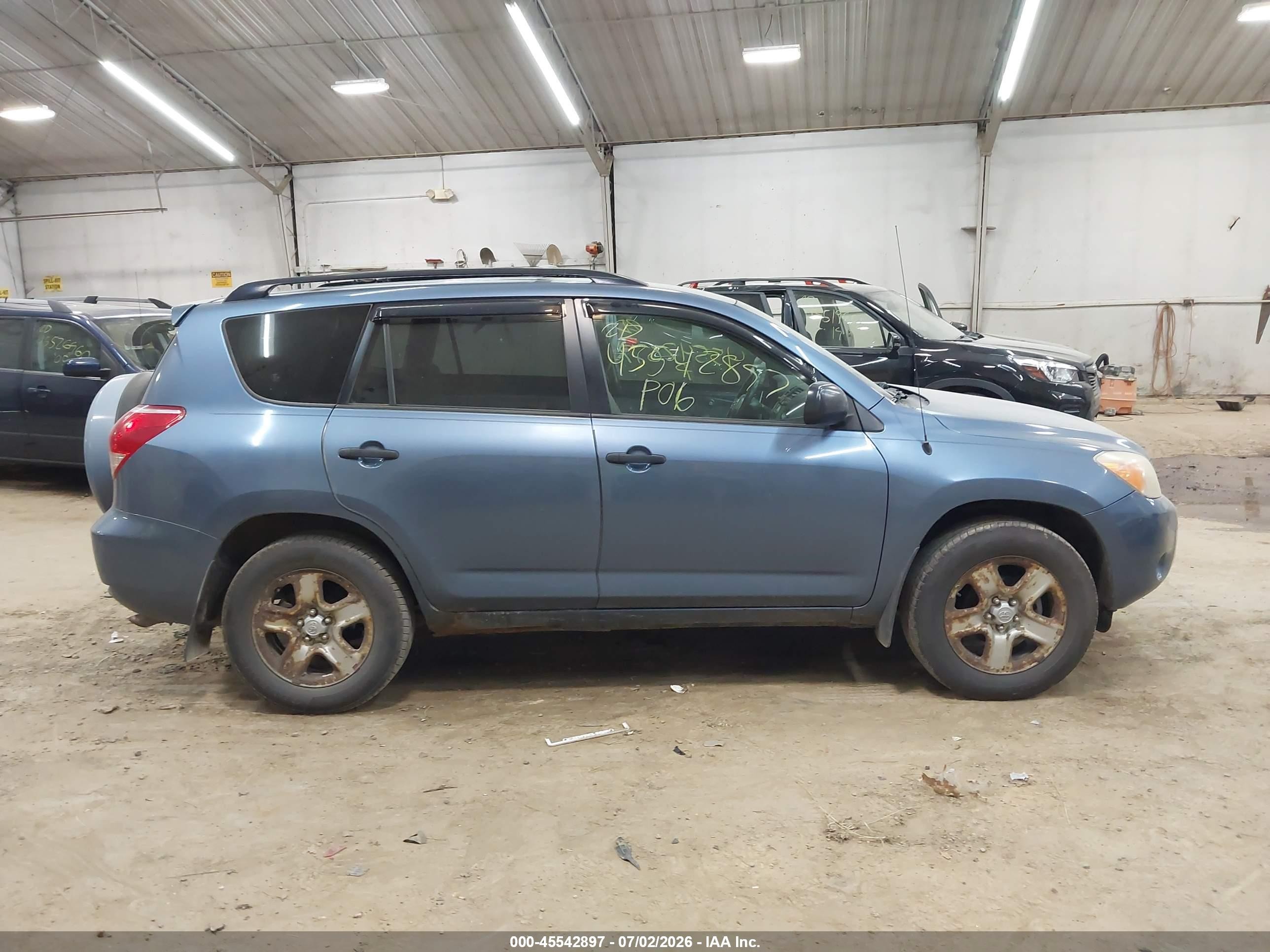 2006 Toyota Rav4   Blue vin: JTMBD33V766008754
