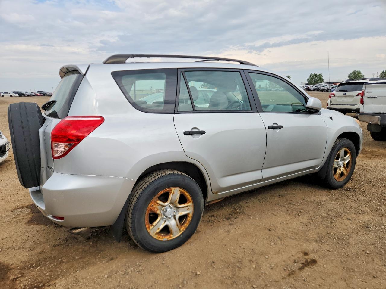 2006 Toyota Rav4 Base Silver vin: JTMBD33V766014070