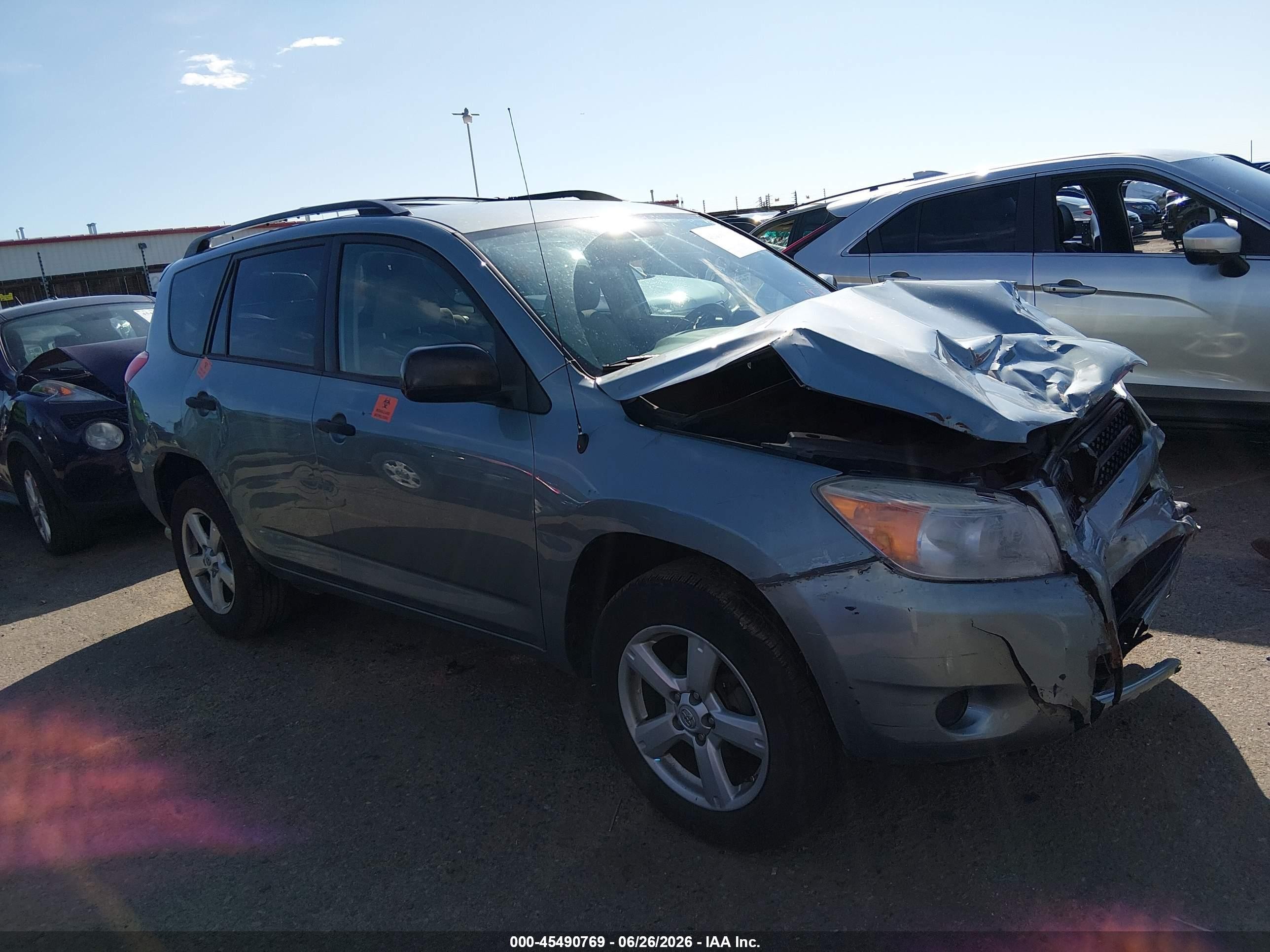 2007 Toyota Rav4   Gray vin: JTMBD33V775066676