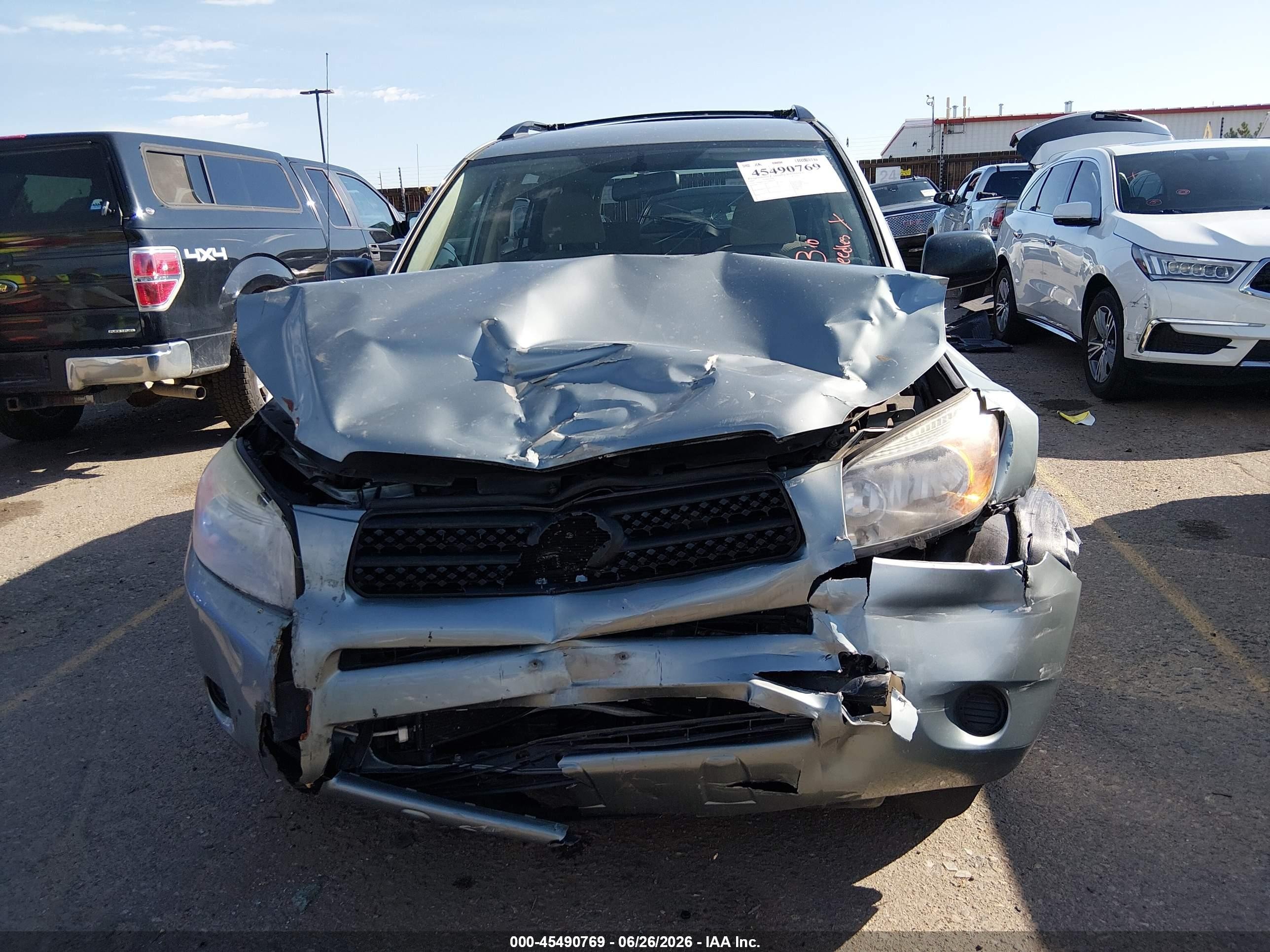 2007 Toyota Rav4   Gray vin: JTMBD33V775066676