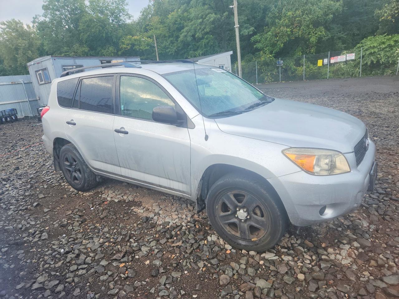 2007 Toyota Rav4 Base Silver vin: JTMBD33V776038130
