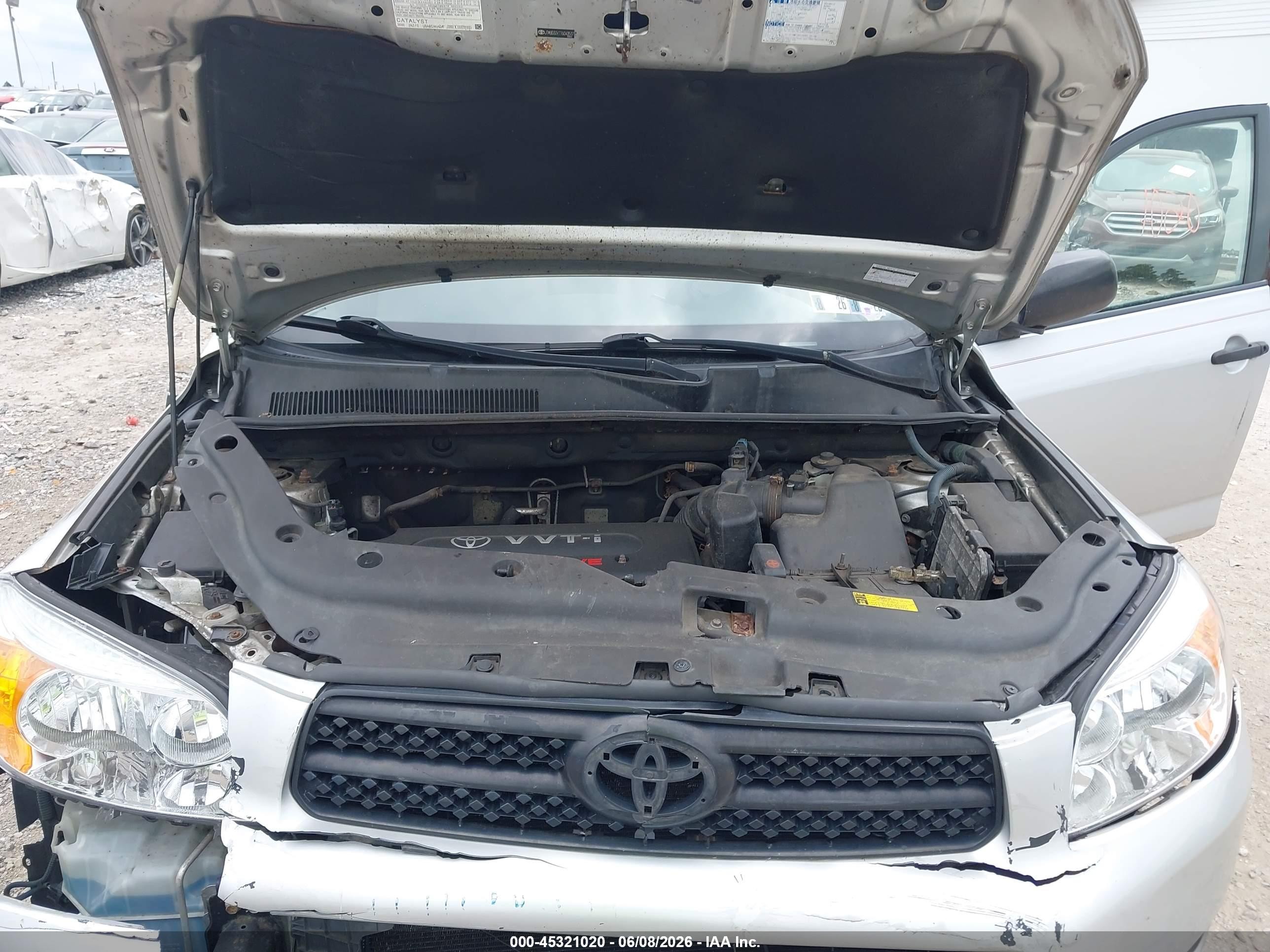 2007 Toyota Rav4   Серебряный vin: JTMBD33V776043537