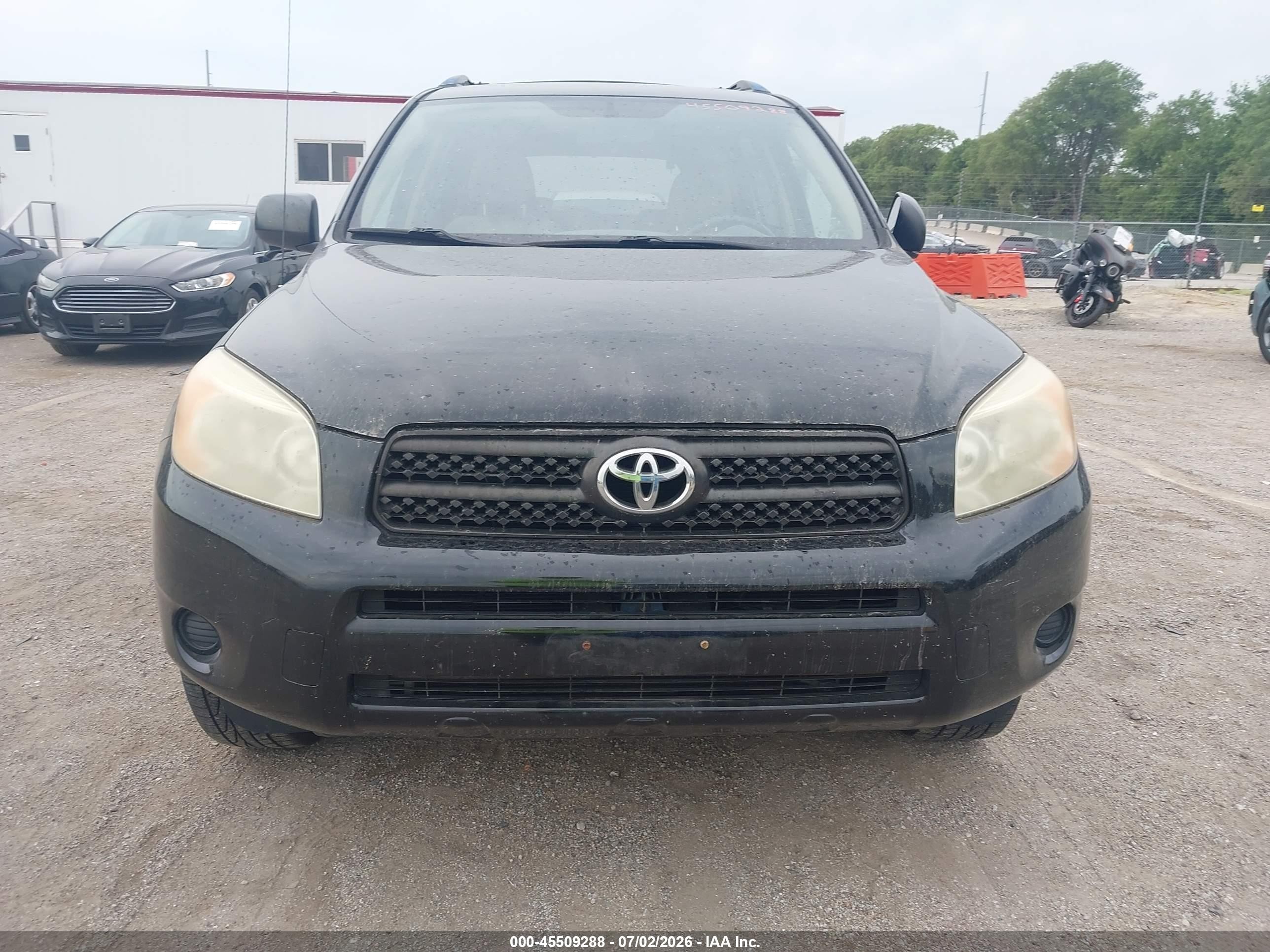 2008 Toyota Rav4   Gray vin: JTMBD33V785141717