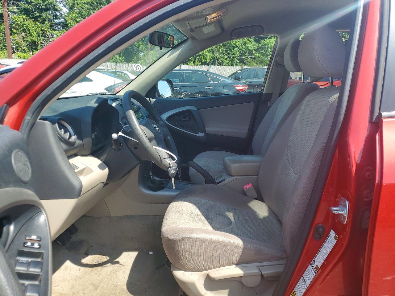 2008 Toyota Rav4 Base Red vin: JTMBD33V786075535
