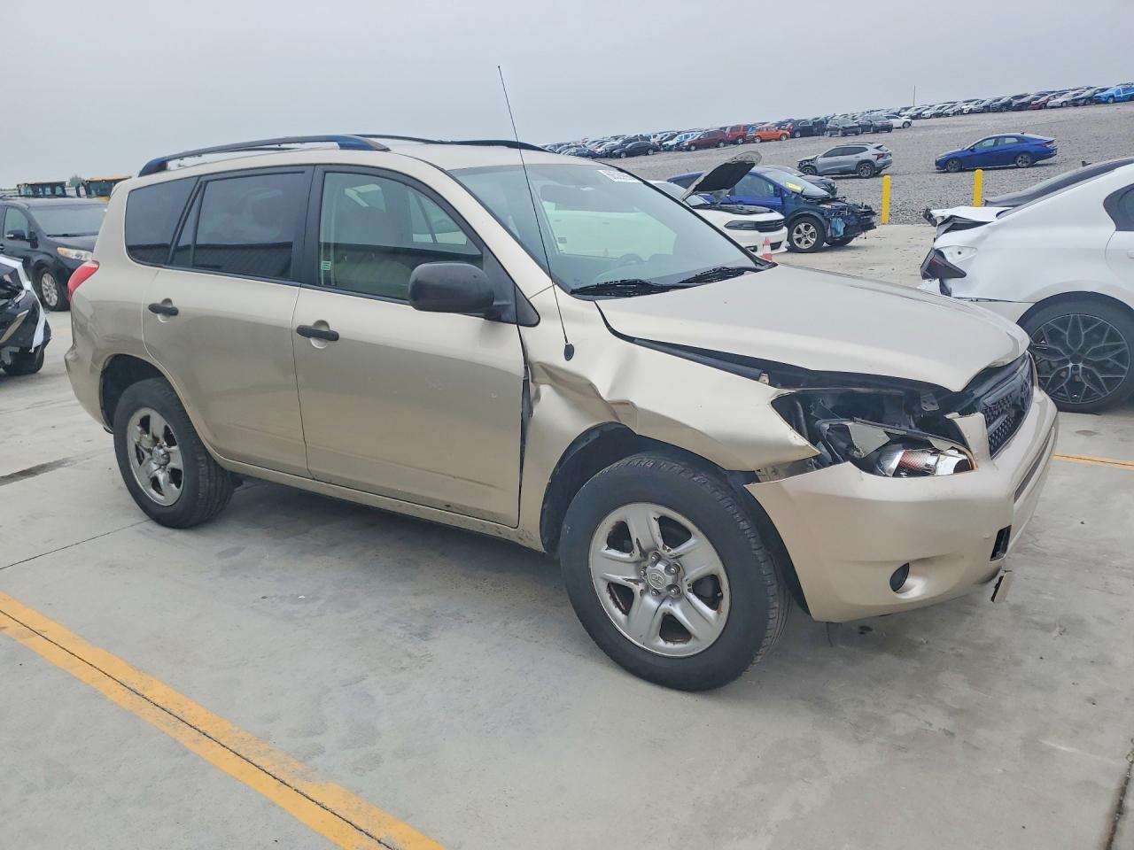 2008 Toyota Rav4 Base Gold vin: JTMBD33V786077088