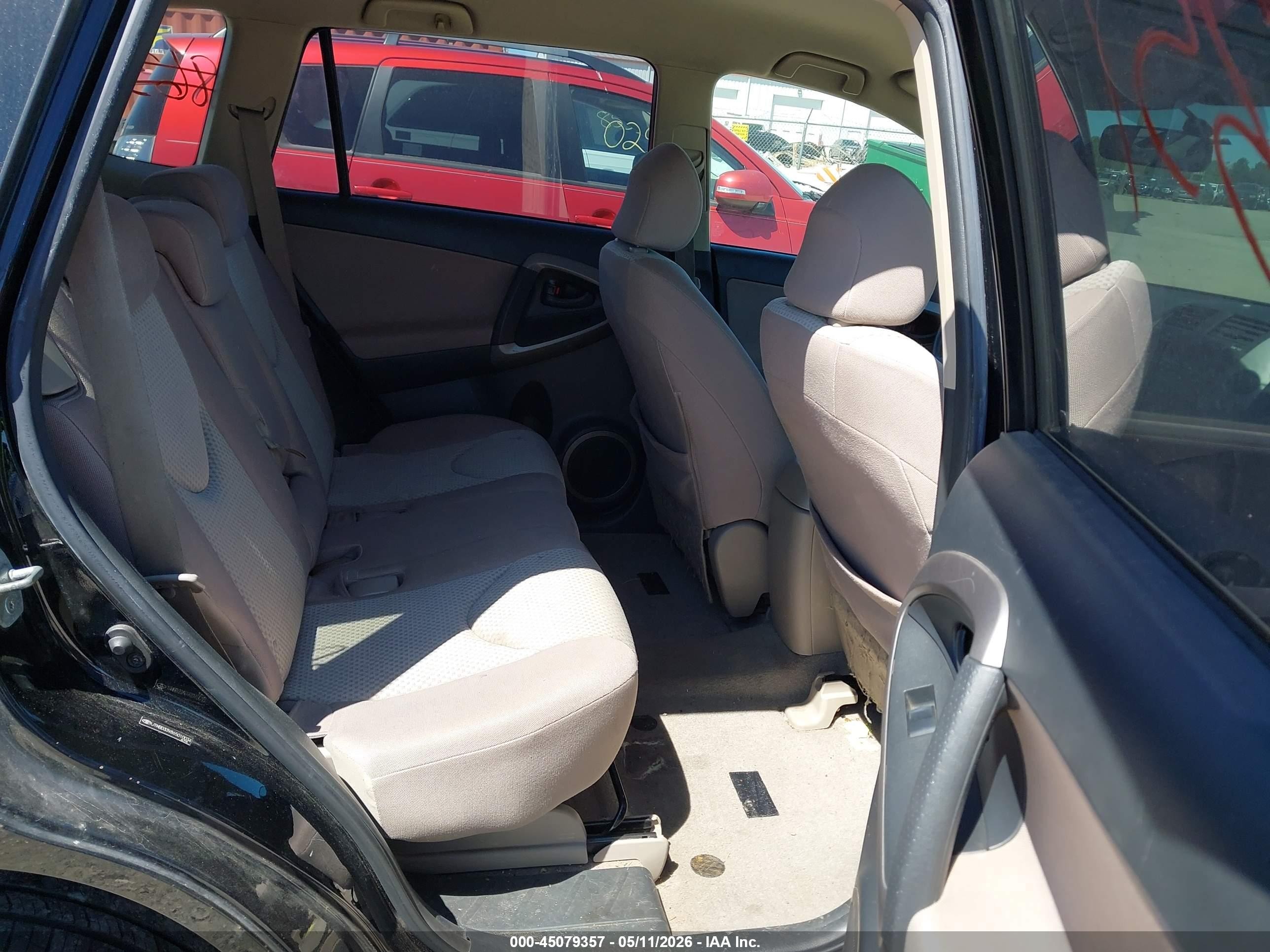 2006 Toyota Rav4   Black vin: JTMBD33V865010034