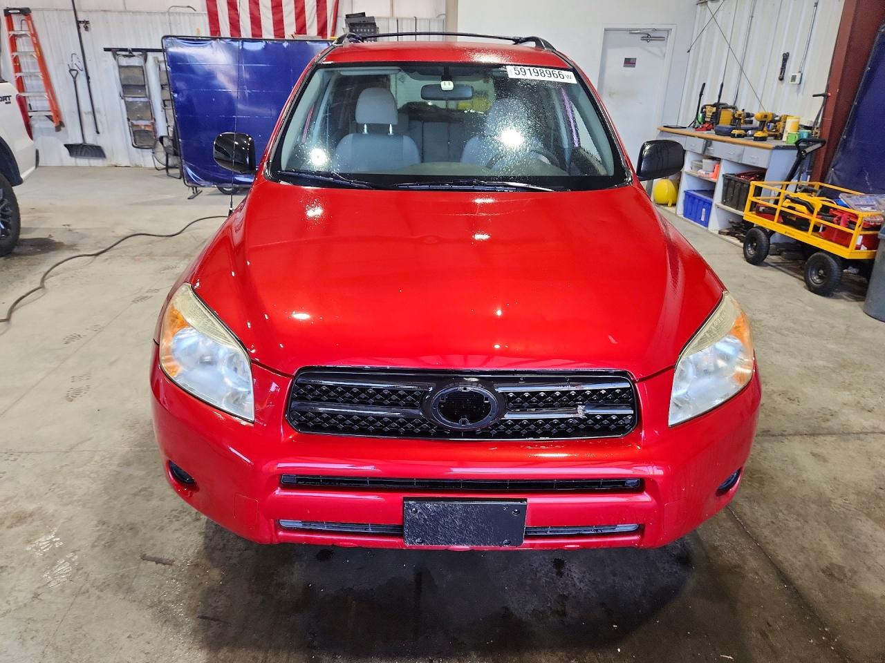 2007 Toyota Rav4 Base Красный vin: JTMBD33V875106750