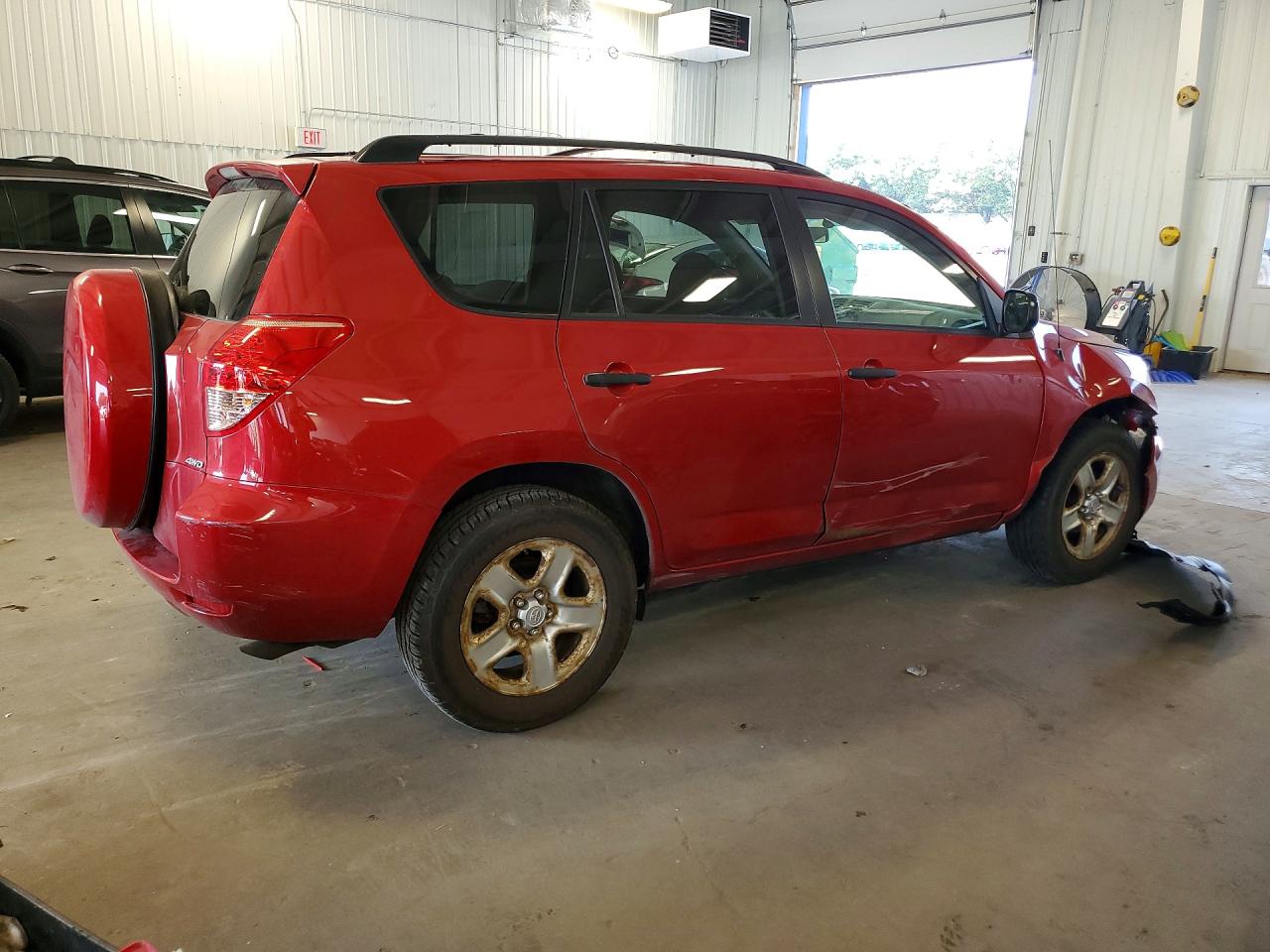 2008 Toyota Rav4 Base Red vin: JTMBD33V885159983