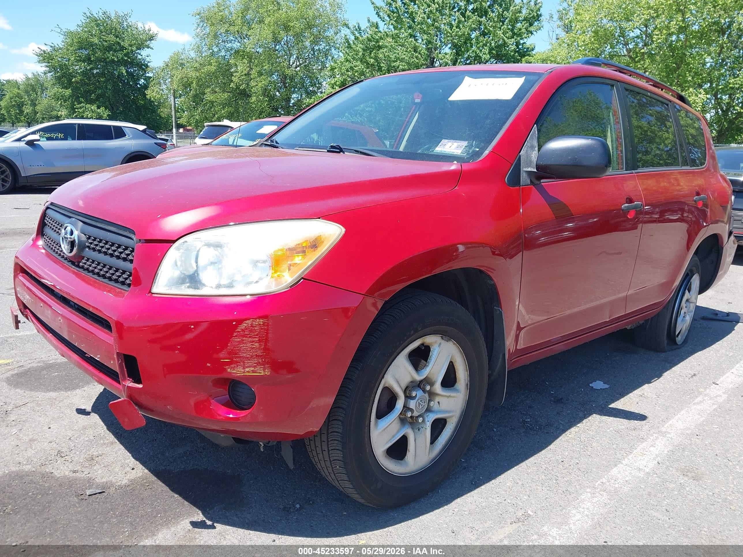 2008 Toyota Rav4   Red vin: JTMBD33V885174466