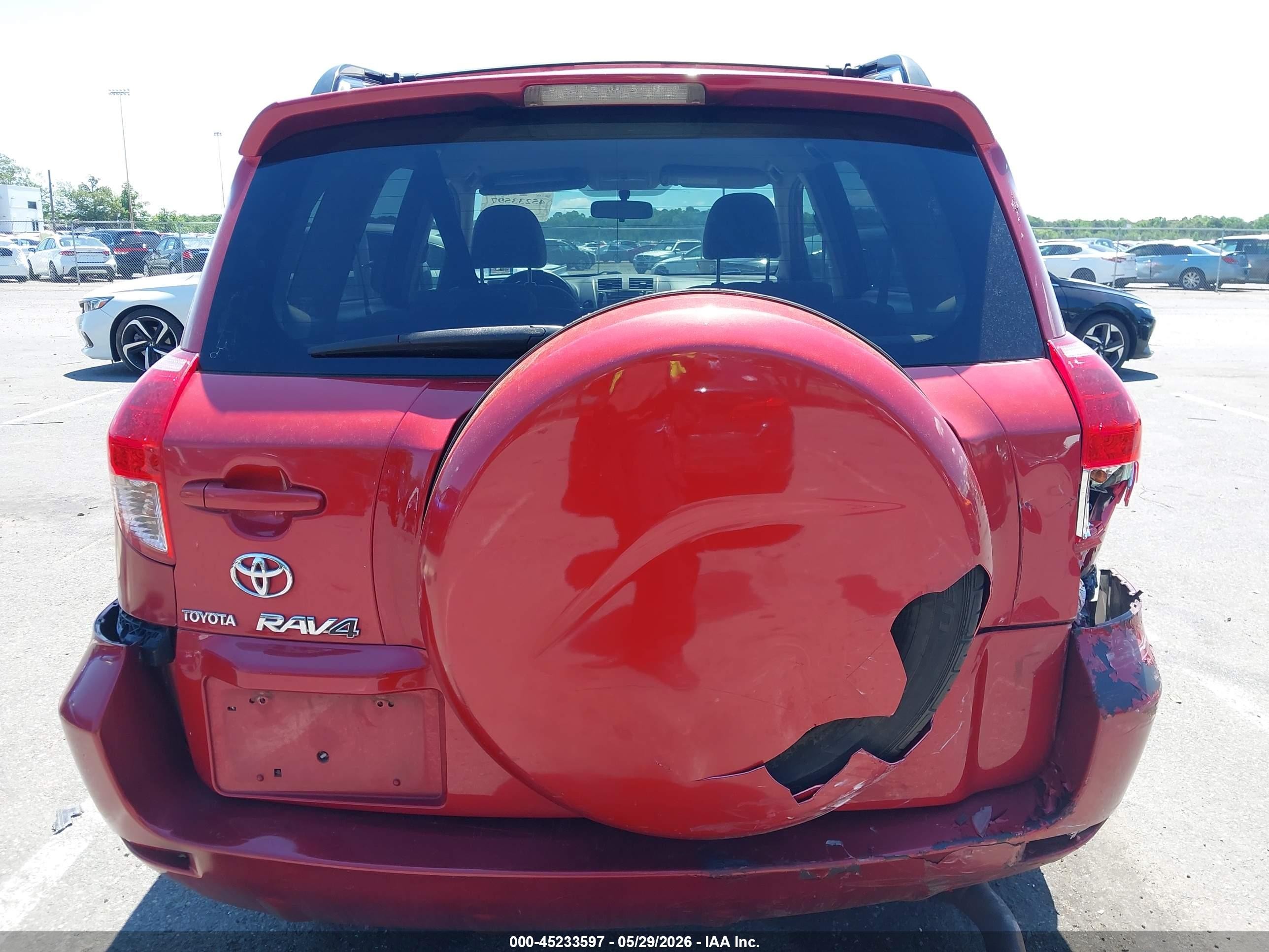 2008 Toyota Rav4   Red vin: JTMBD33V885174466