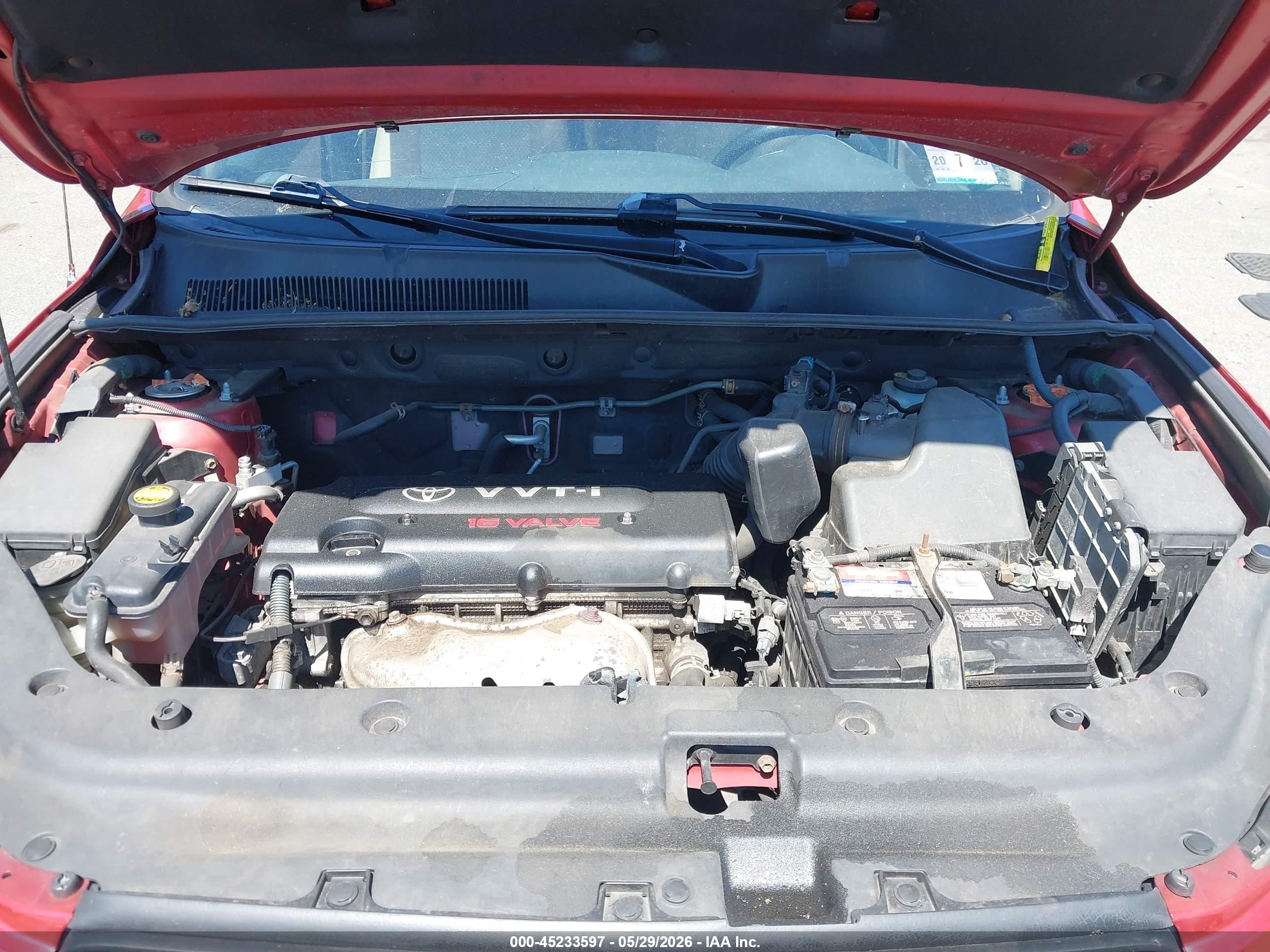 2008 Toyota Rav4   Red vin: JTMBD33V885174466