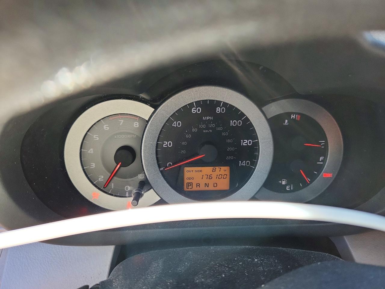 2008 Toyota Rav4 Base Blue vin: JTMBD33V885180896